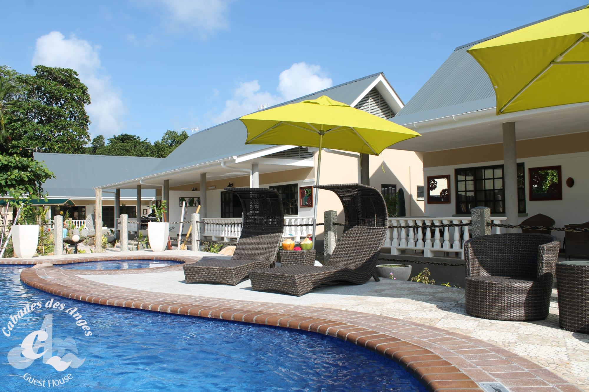 Cabanes des Anges in La Digue: La Digue Cabanes des Anges Pool