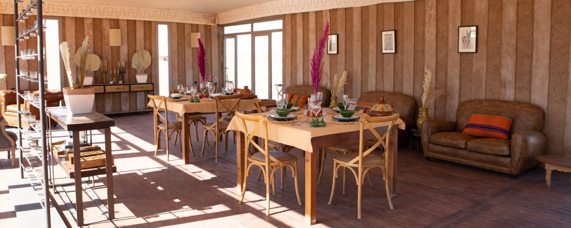 Sahara Erg Chegaga Ghazala Camp in Sahara Wüste | Drâa-Tal:  Marokko Sahara Erg Chegaga Ghazala Camp - Dining