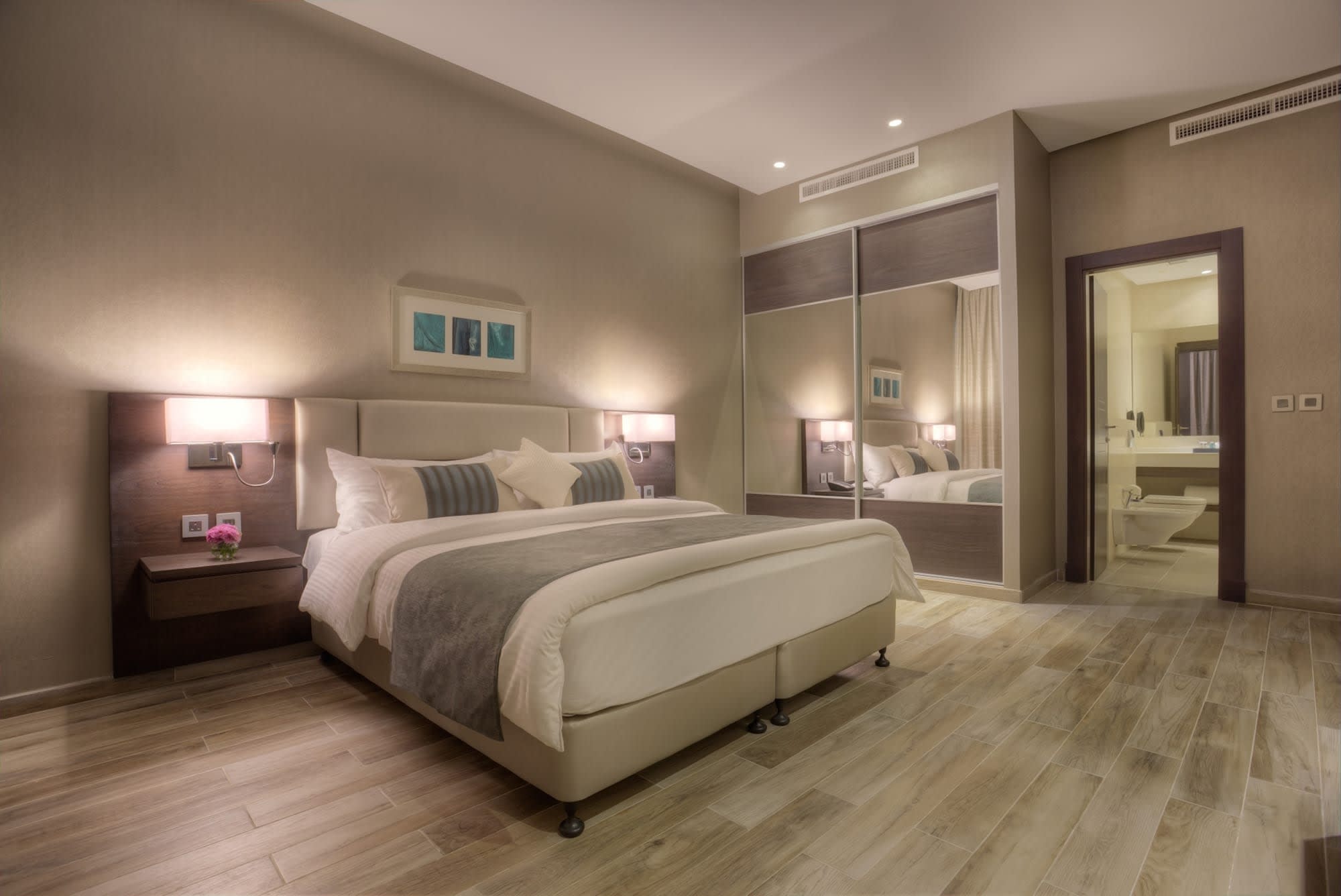 The House Boutique Suites in Amman: The House Boutique Suites Single Room Studio