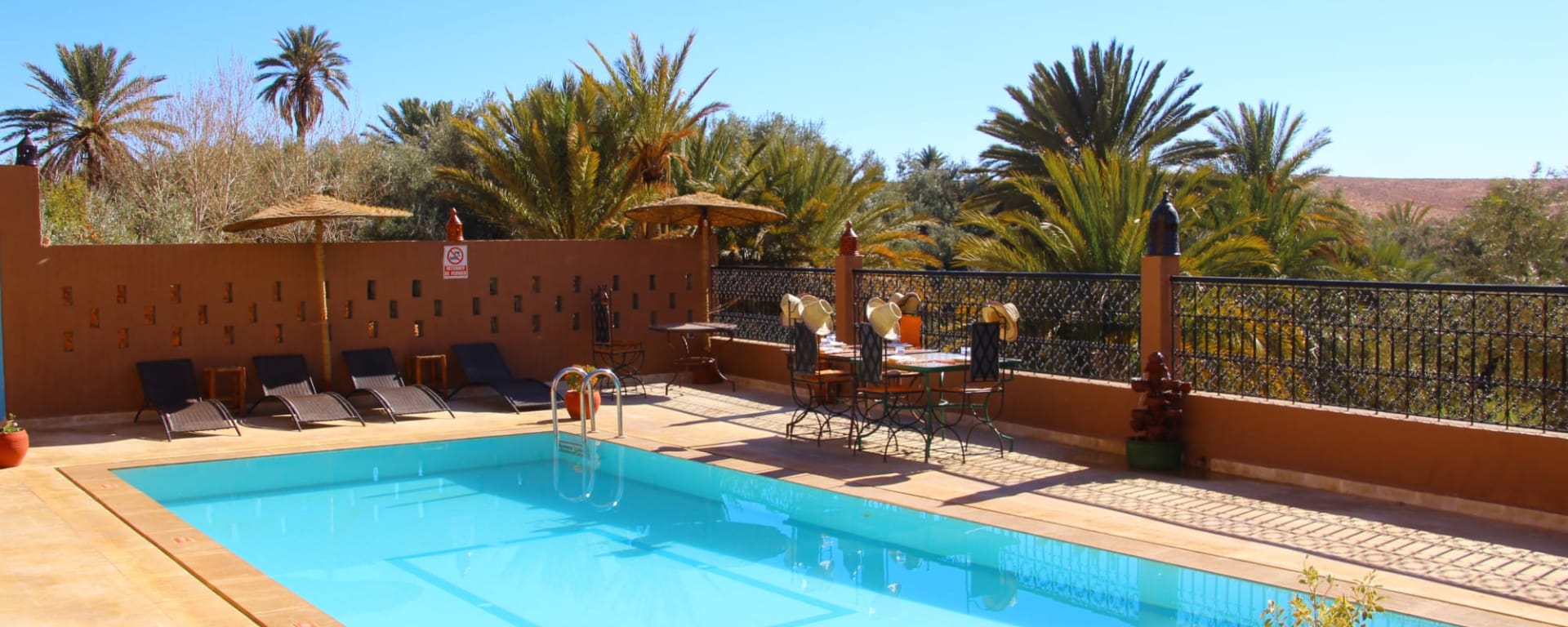 Riad Dar Bab Todra in Ouarzazate | Skoura | Dades-Tal:  Marokko Riad Dar Bab Todra Pool