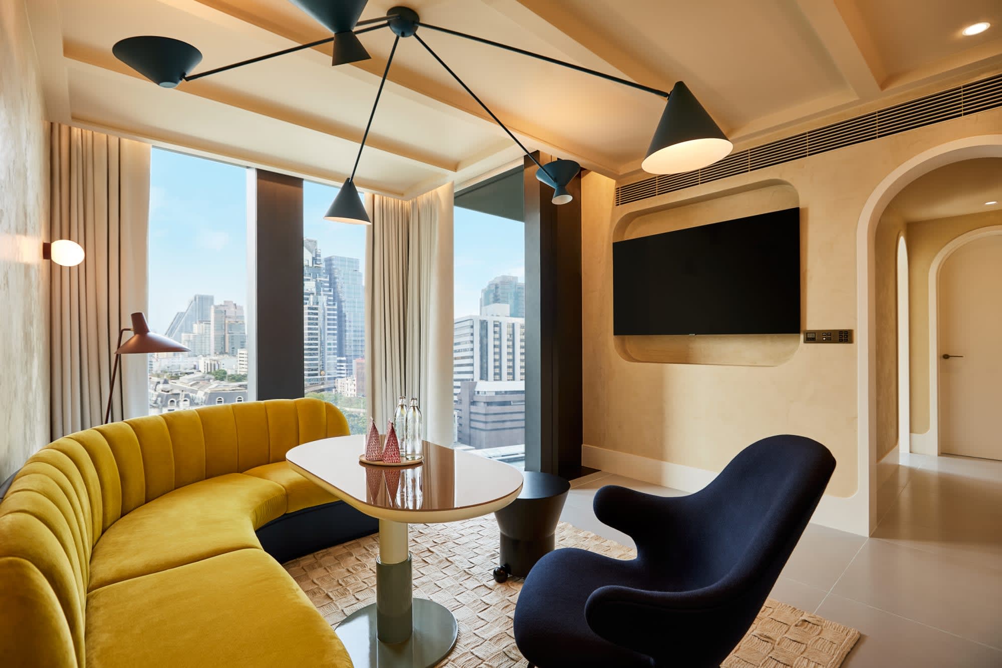 The Standard, Bangkok Mahanakhon: The Standard Bangkok Balcony Suite