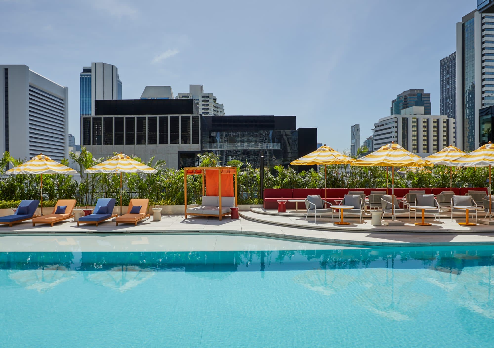 The Standard, Bangkok Mahanakhon: The Standard, Bangkok Mahanakhon Pool