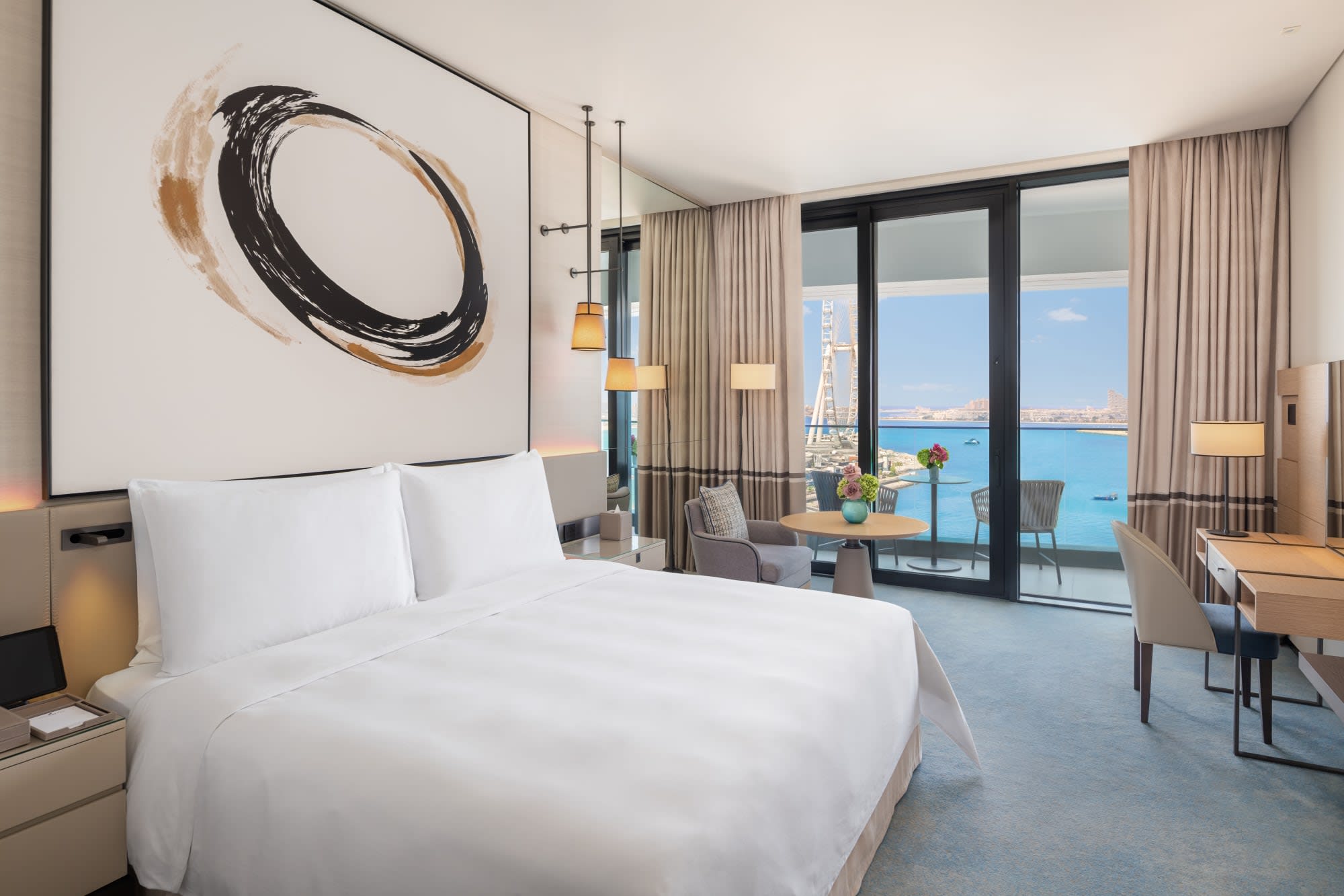 Address Beach Resort Fujairah: Address Beach Resort Fujairah Deluxe King Balcony