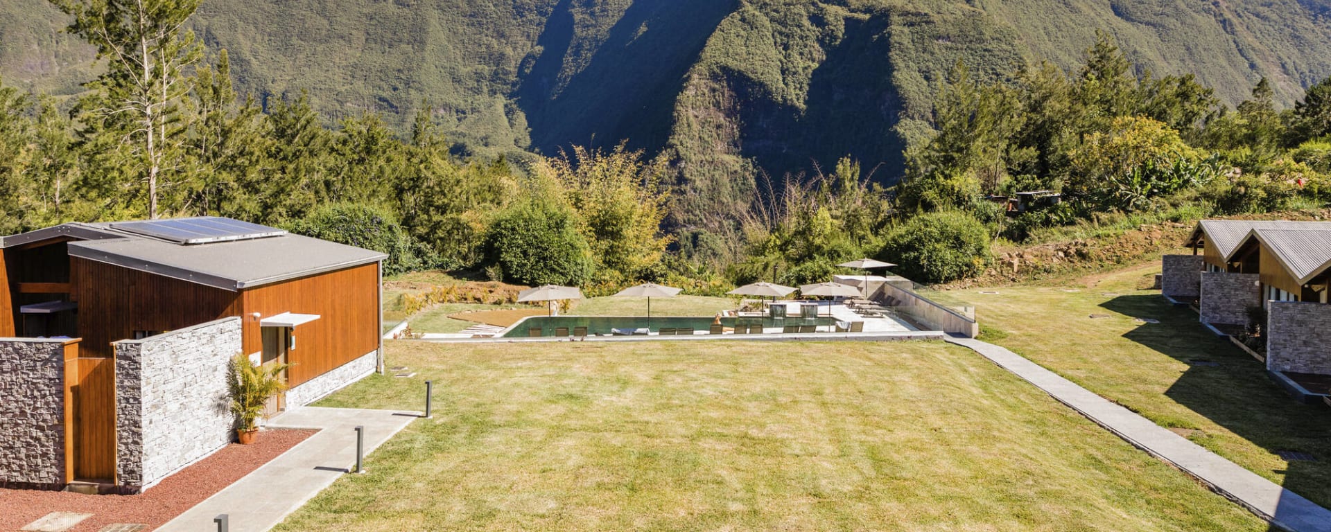 Sarana Hotel & Spa in Hellbourg | Salazie:  Sarana Hotel and Spa