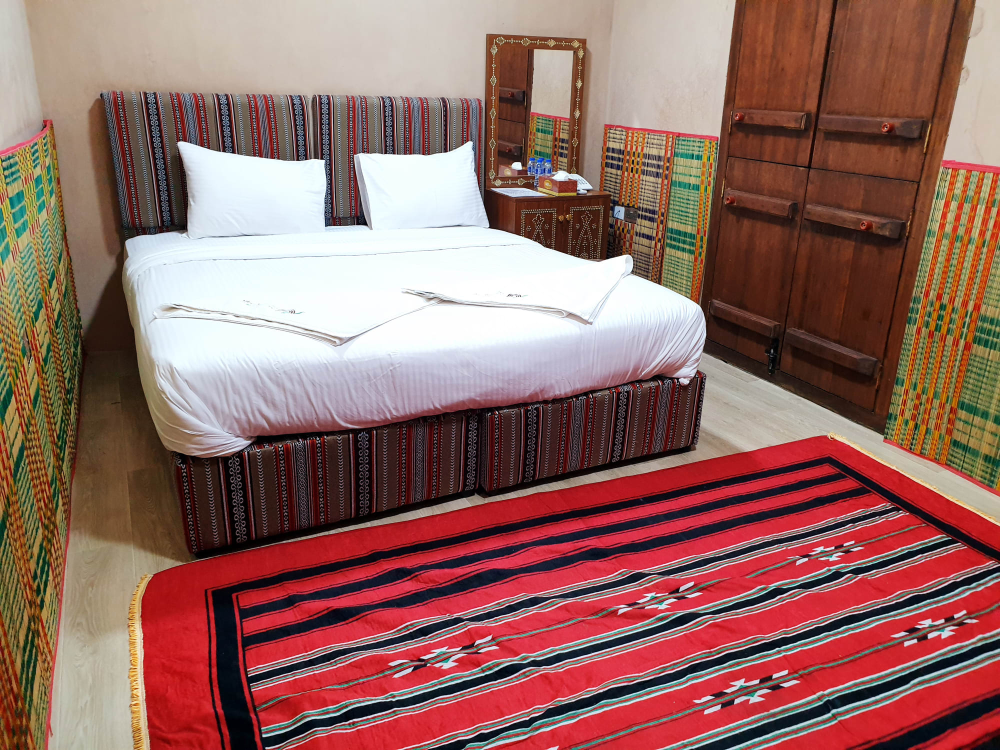 Nomad Inn Bustan in Gebirge: Oman Bustan Inn Nizwa Wohnbeispiel