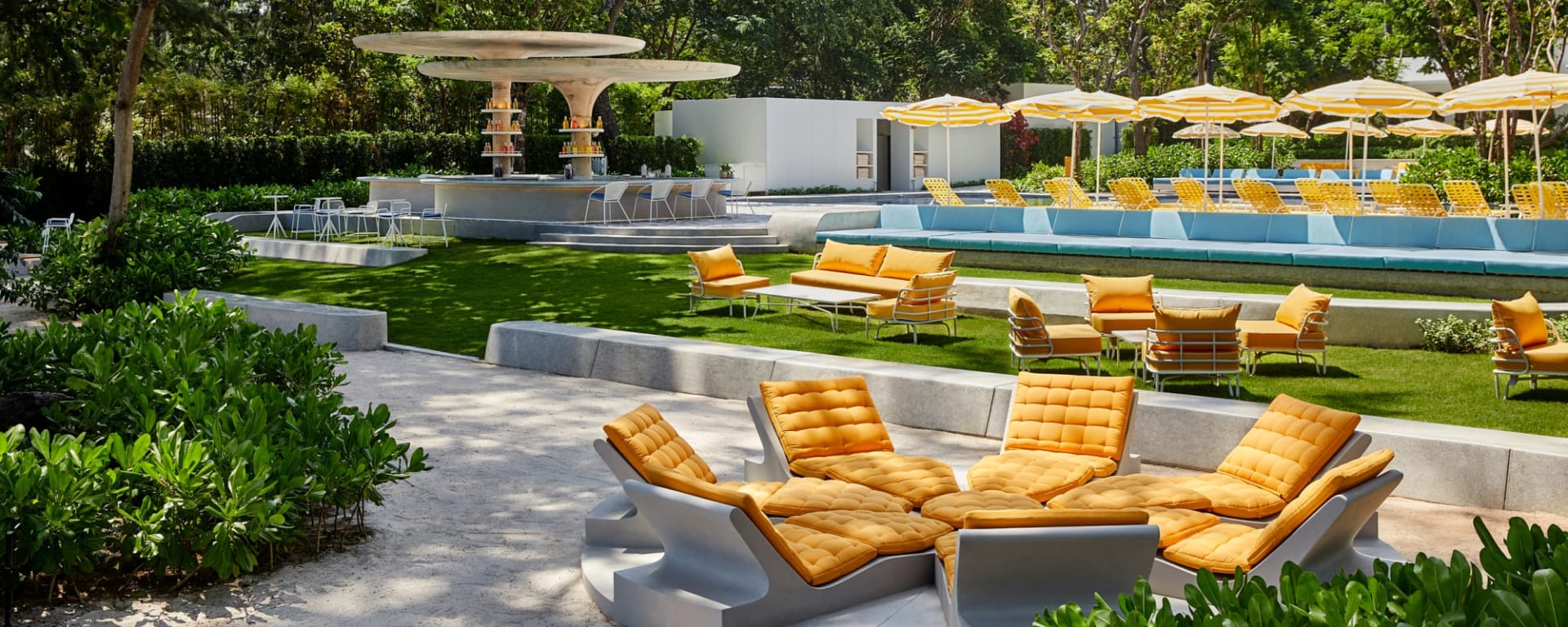 The Standard, Hua Hin:  The Standard Hua Hin Lido Bar 