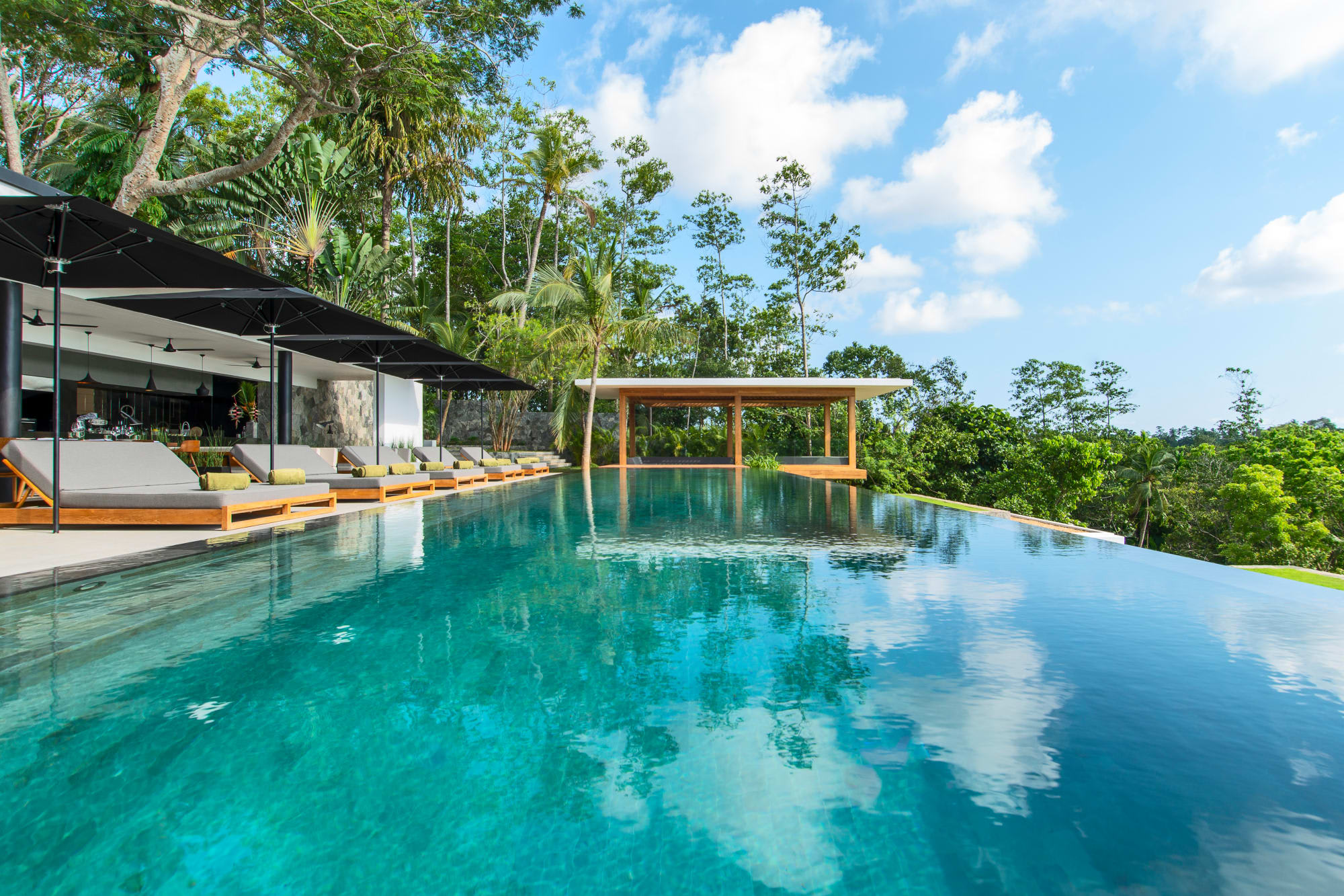 Haritha Villas & Spa in Südküste: Haritha Villas Pool