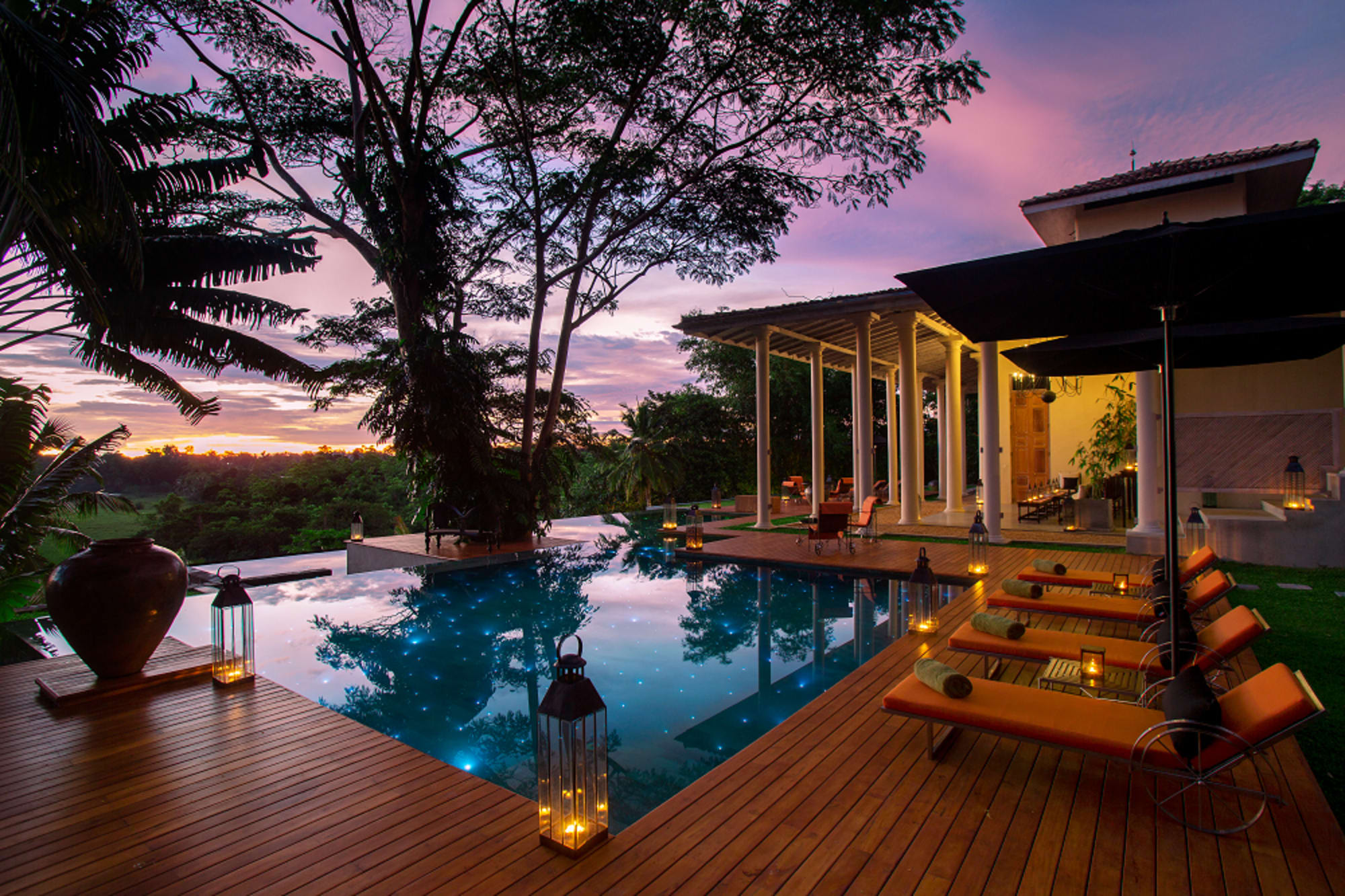 Haritha Villas & Spa in Südküste: Haritha Villas Mansion sunset