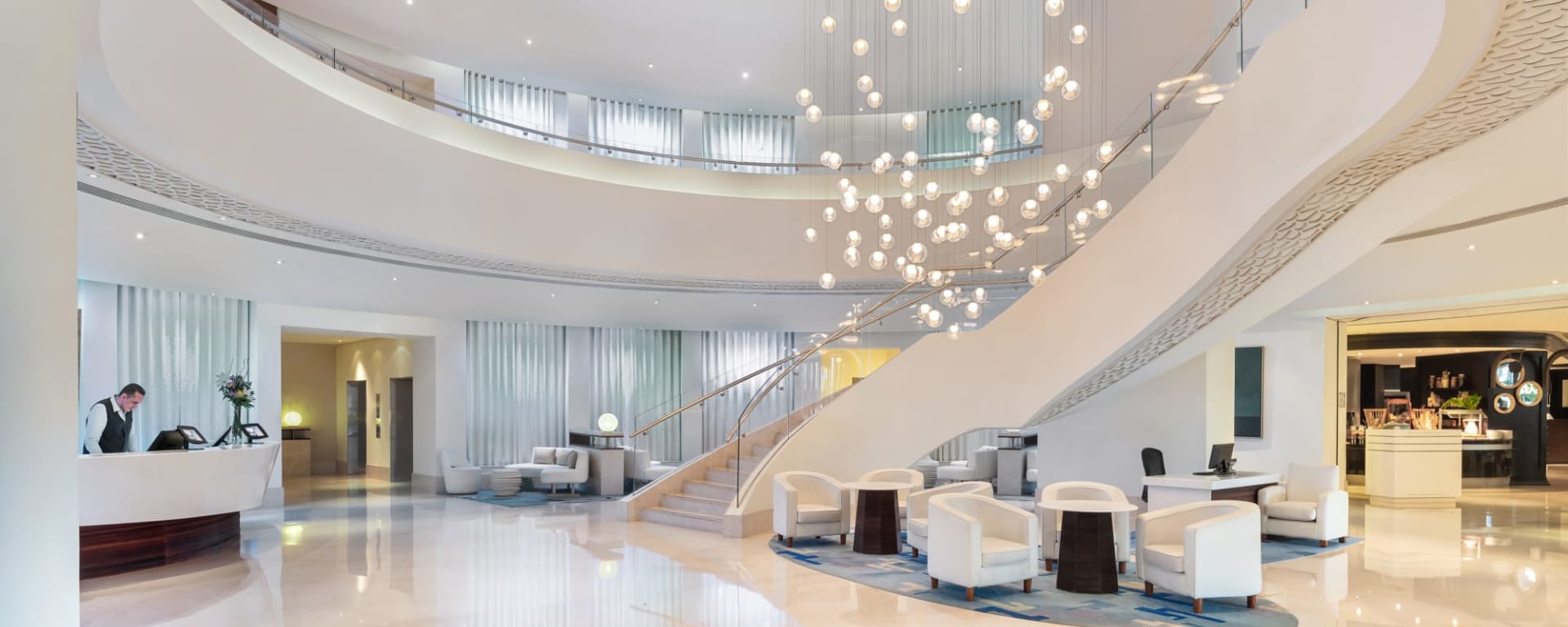 JA Ocean View Hotel in Dubai:  JA Ocean View Hotel - Lobby