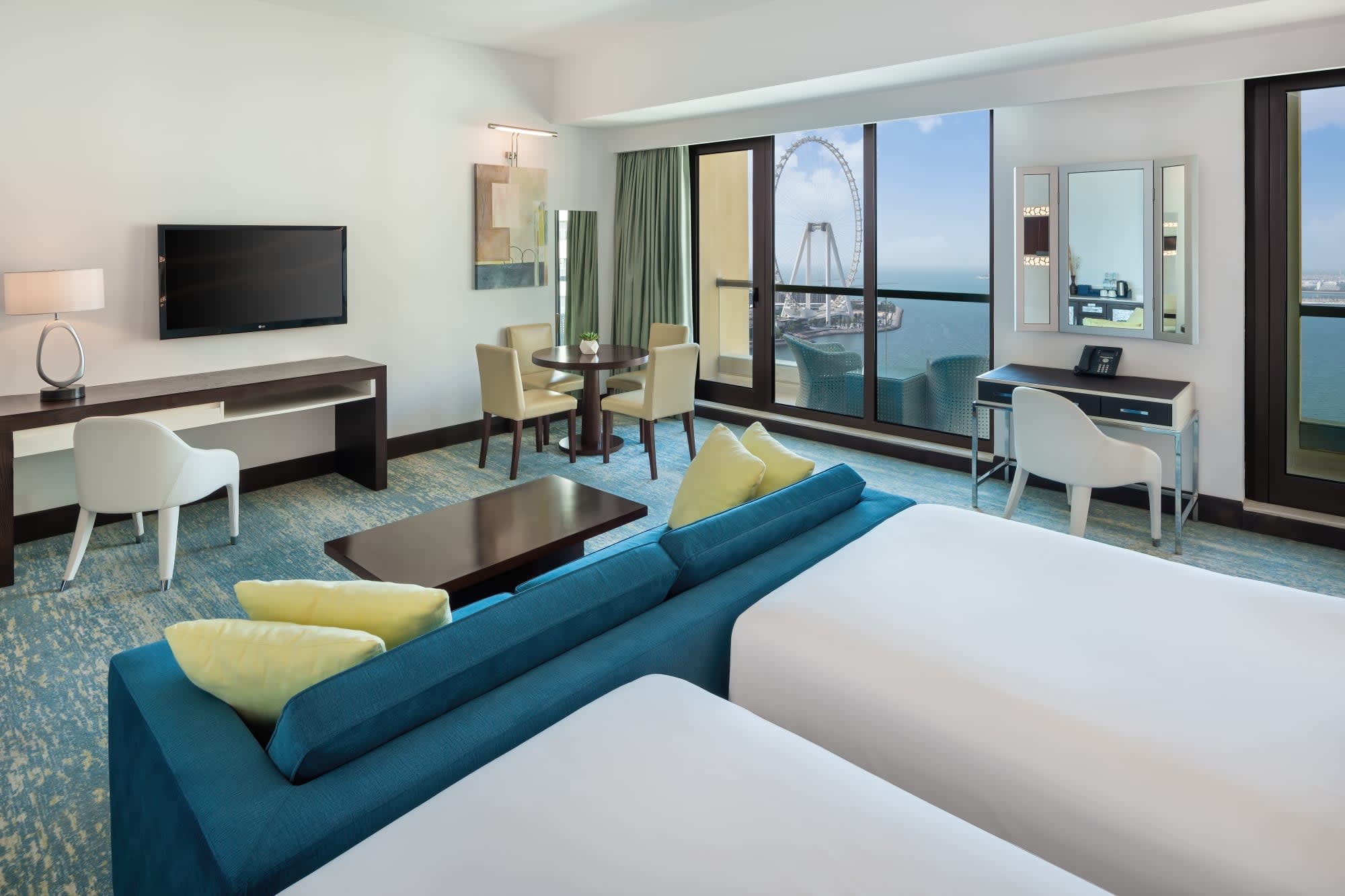 JA Ocean View Hotel in Dubai:  JA Ocean View Hotel - Junior Suite
