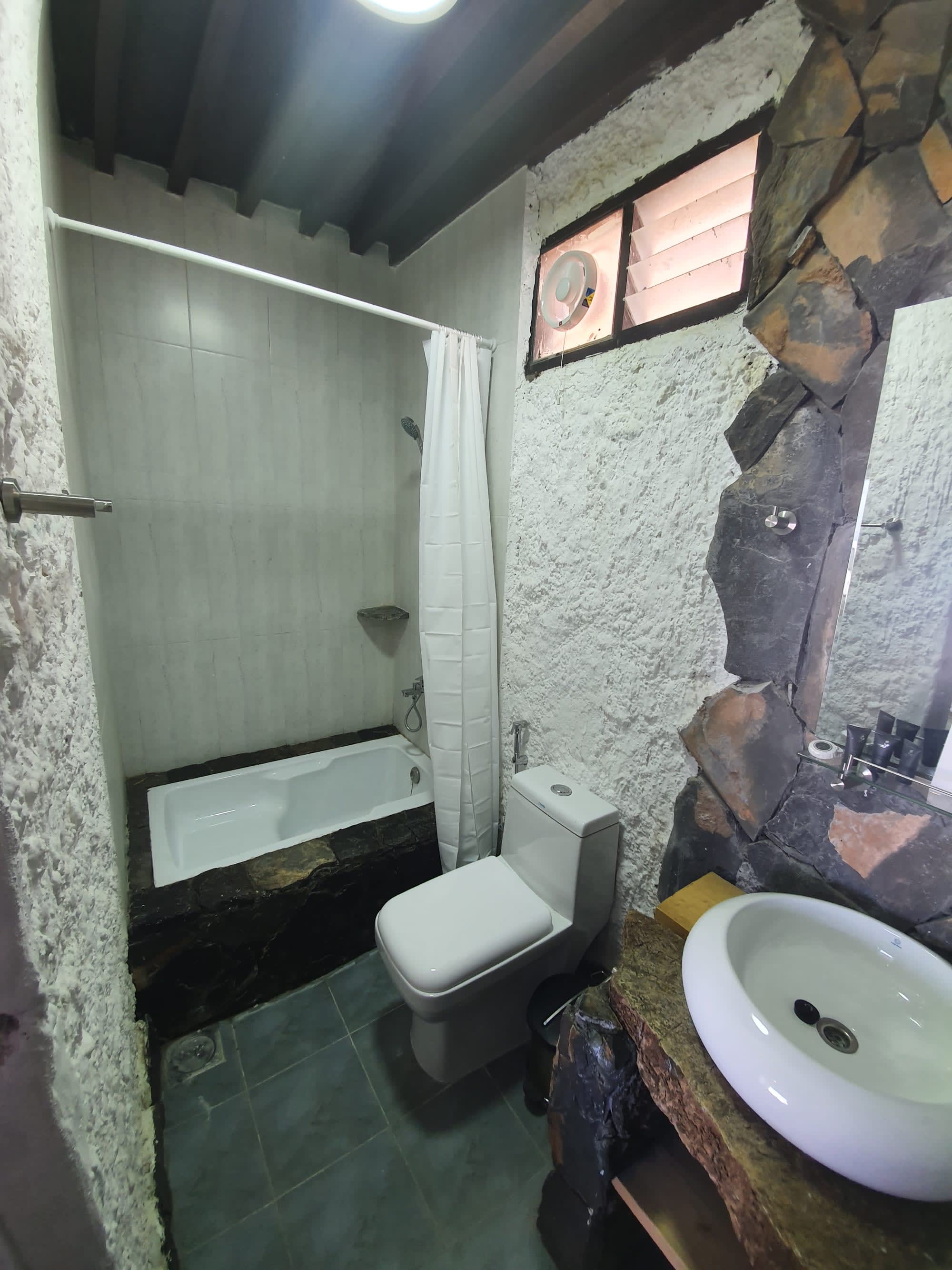 Sama al Khutaim Heritage Home in Gebirge: Standard Room Bath