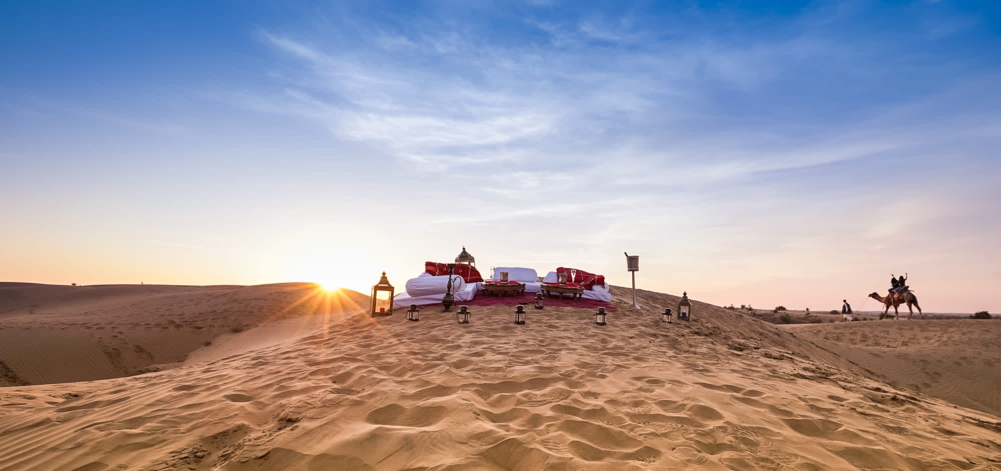 Dhora Resort in Jodhpur | Jaisalmer: Indien Dhora Hotel - Frühstück im Bett