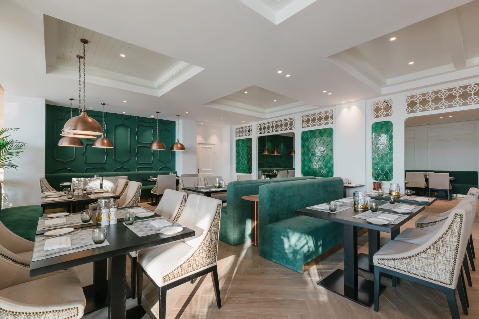 Sofitel Al Hamra Beach Resort in Ras al Khaimah: Sofitel Al Hamra Beach Resort - Restaurant