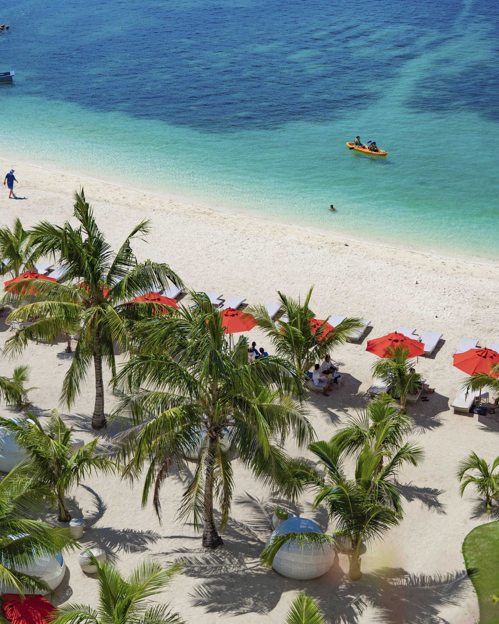 Costabella Tropical Beach Hotel in Cebu: Costabella Tropical Beach Hotel