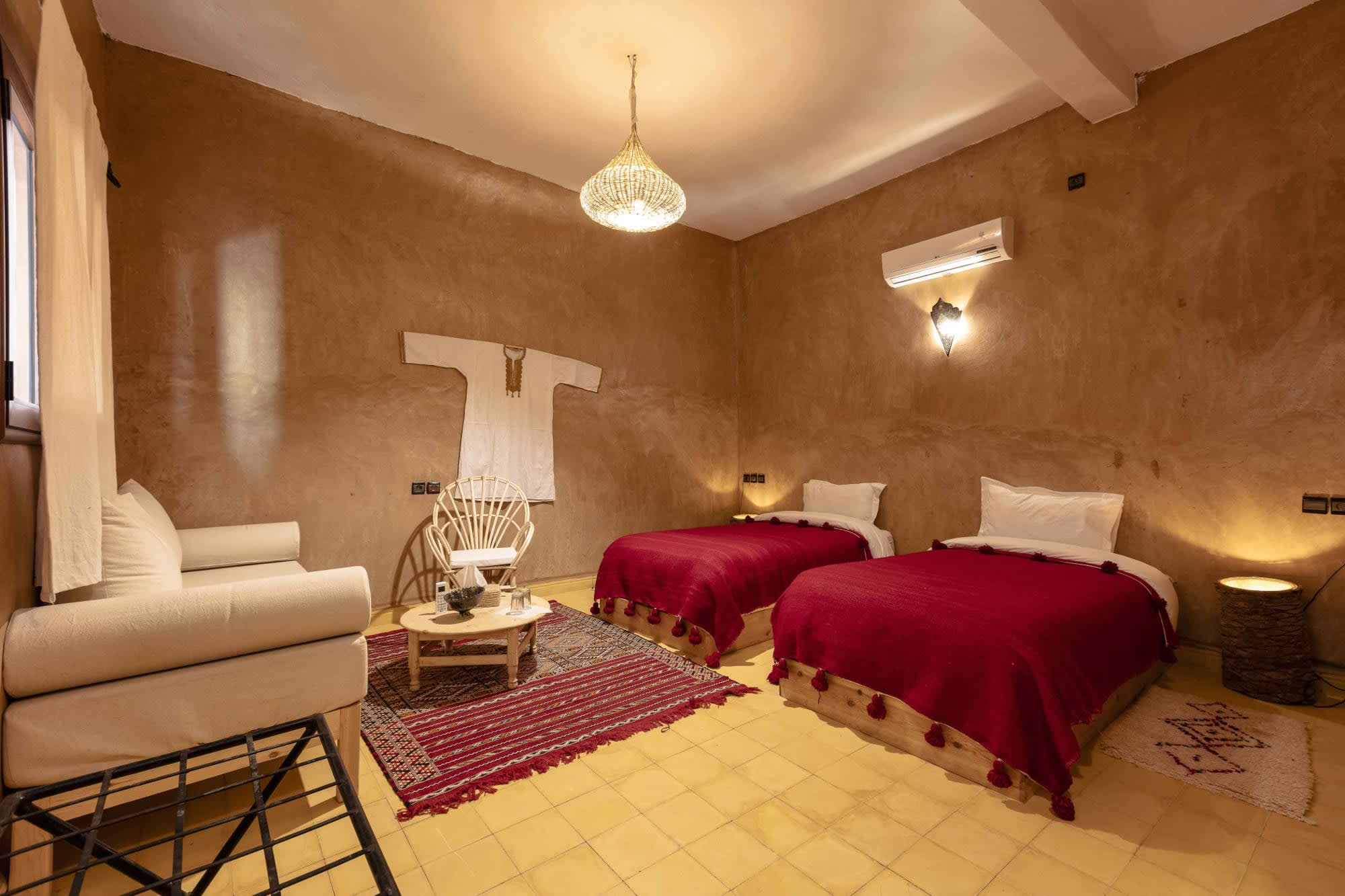 Kasbah Sahara Services in Sahara Wüste | Drâa-Tal: Kasbah Sahara Services Hotel - Wohnbeispiel