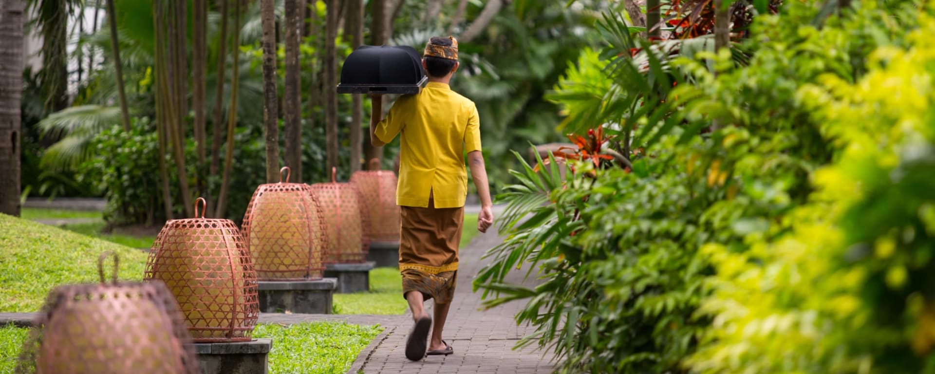 Puri Santrian in Süd-Bali: Puri Santrian Garten