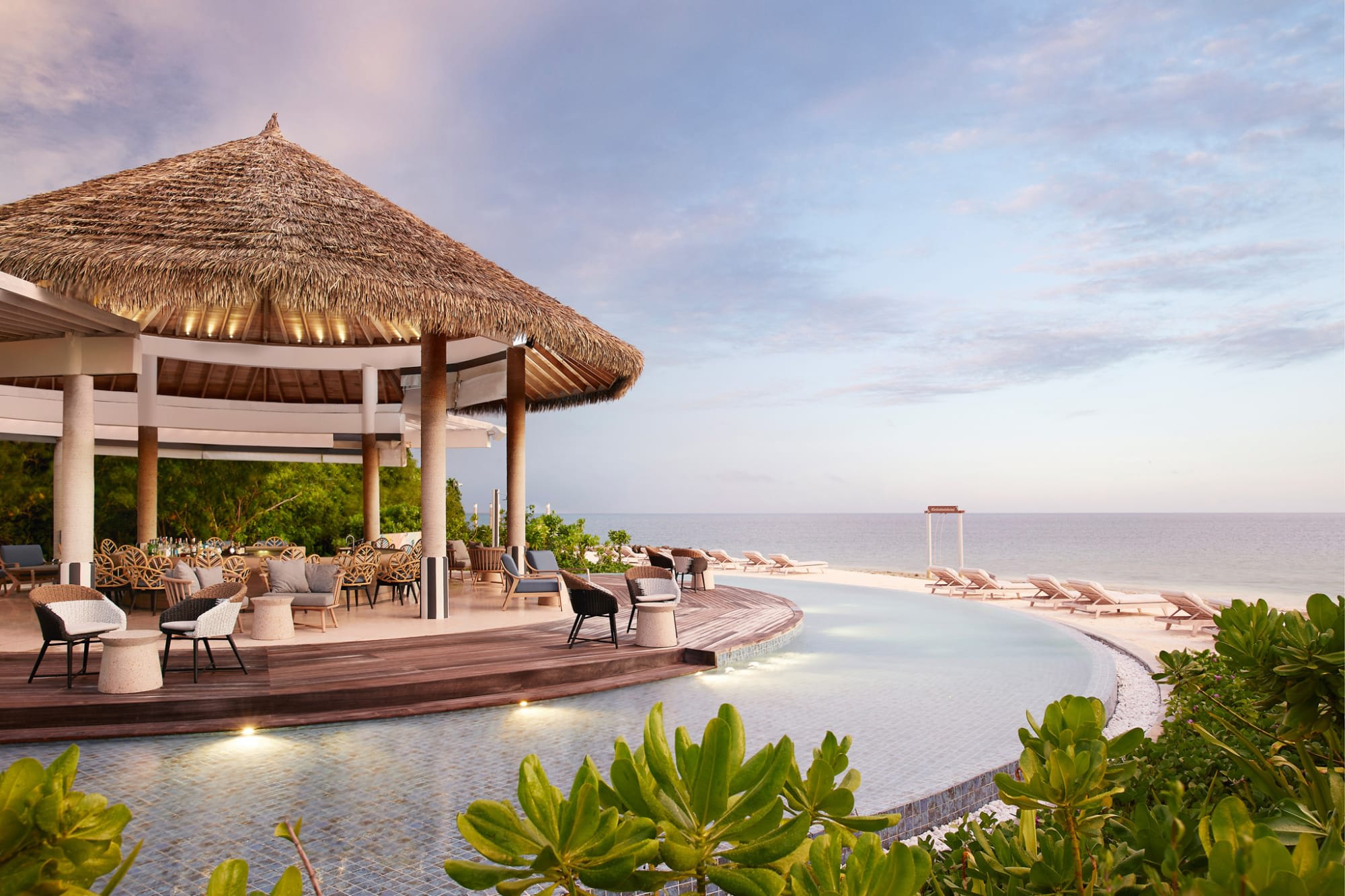 Le Méridien Maldives Resort & Spa in Malediven: Le Méridien Maldives Resort and Spa - Riviera Bar