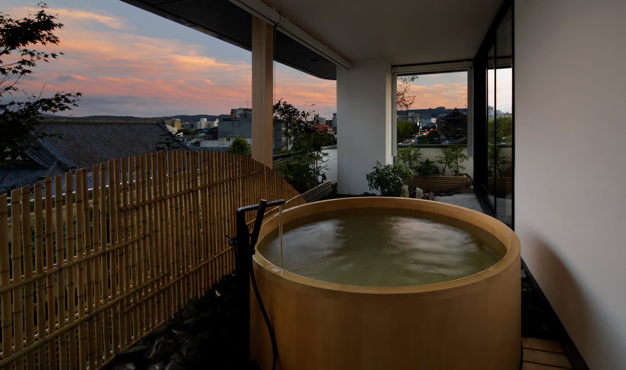 Hotel Kanra Kyoto: Kyoto Hotel Kanra - Onsen