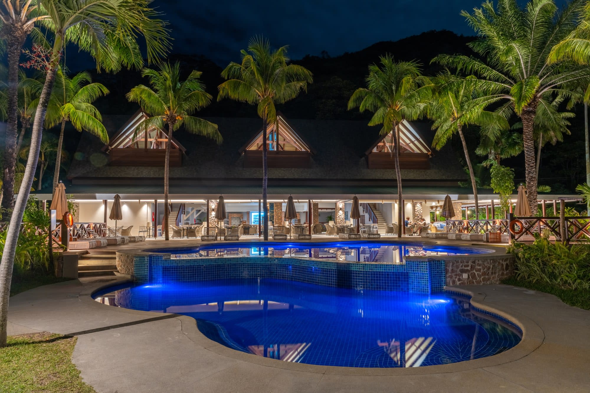 Paradise Sun in Praslin: Paradise Sun