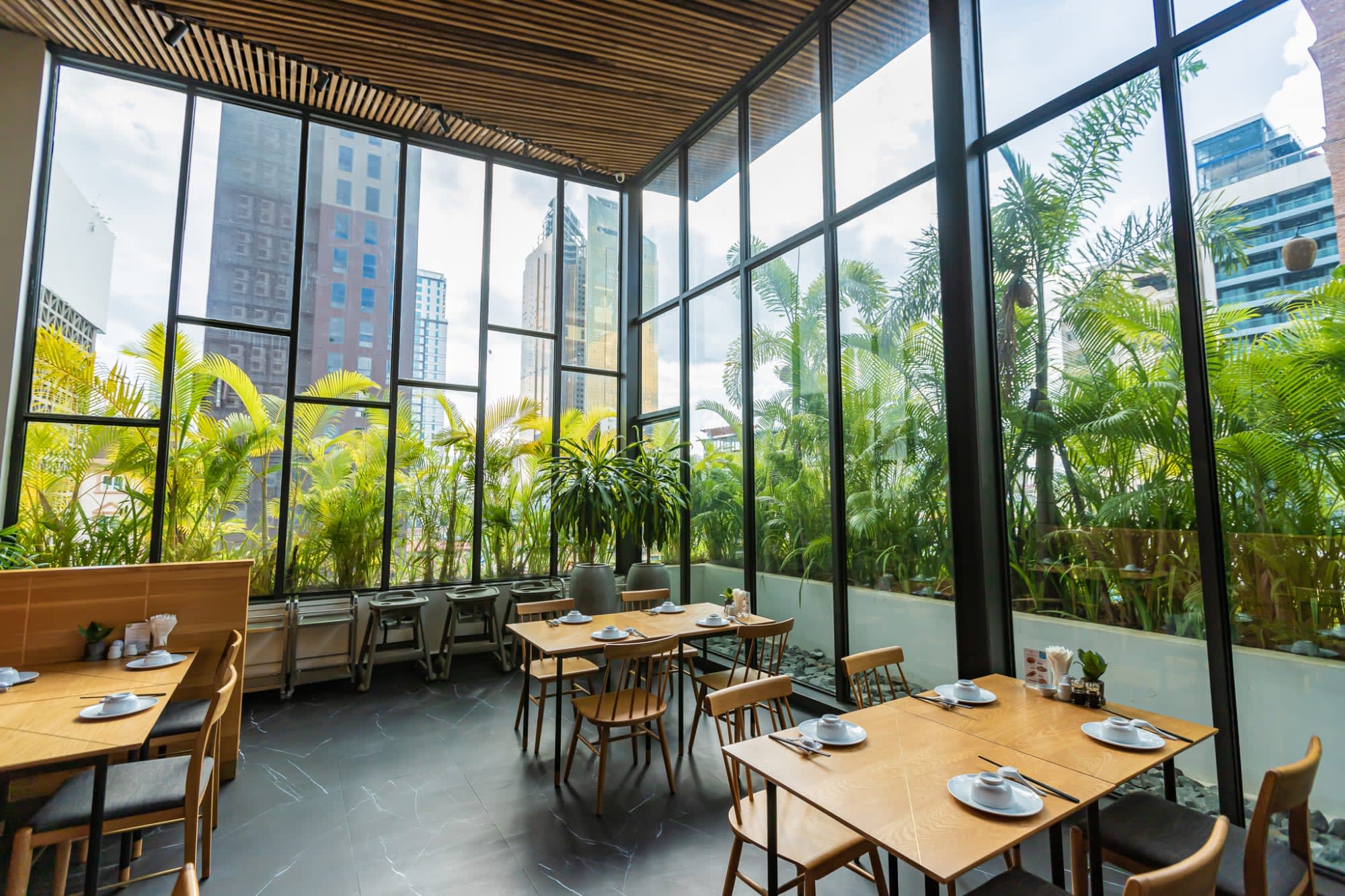 Baitong Hotel & Resort in Phnom Penh:  Baitong Hotel und Resort Restaurant