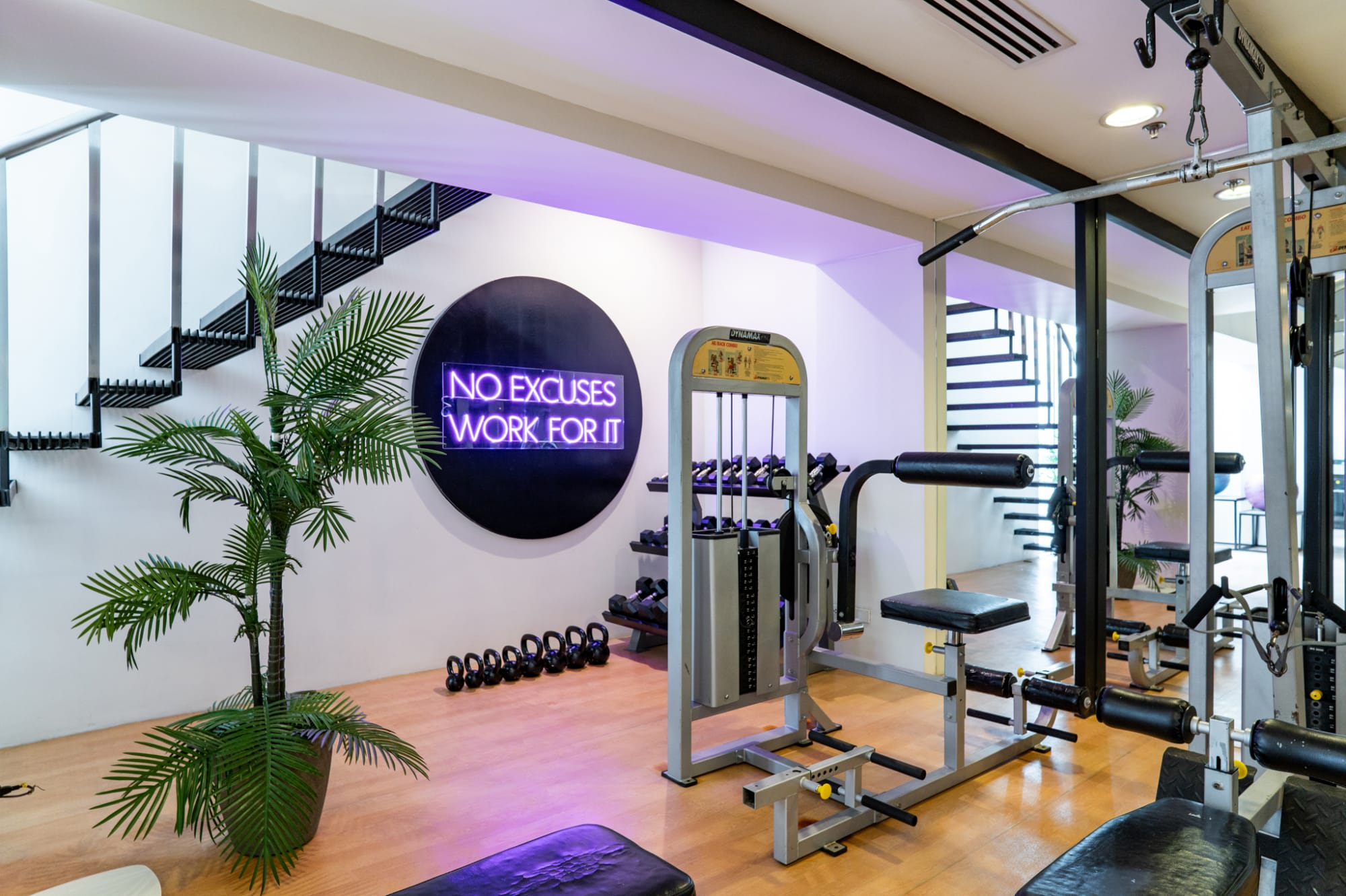 The Picasso Boutique Serviced Residences in Manila:  Fitnessbereich