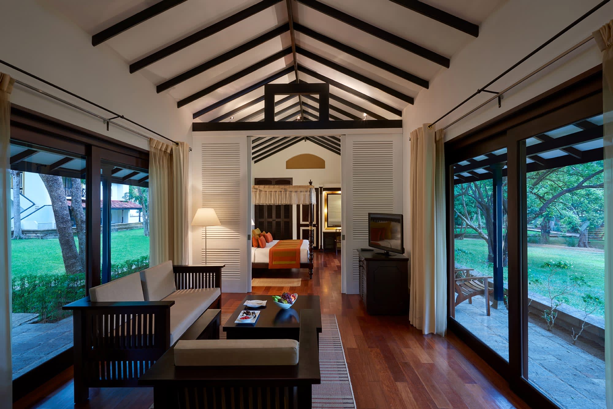 Cinnamon Lodge Habarana in Sigiriya: Cinnamon Lodge Habarana Banyan Suite