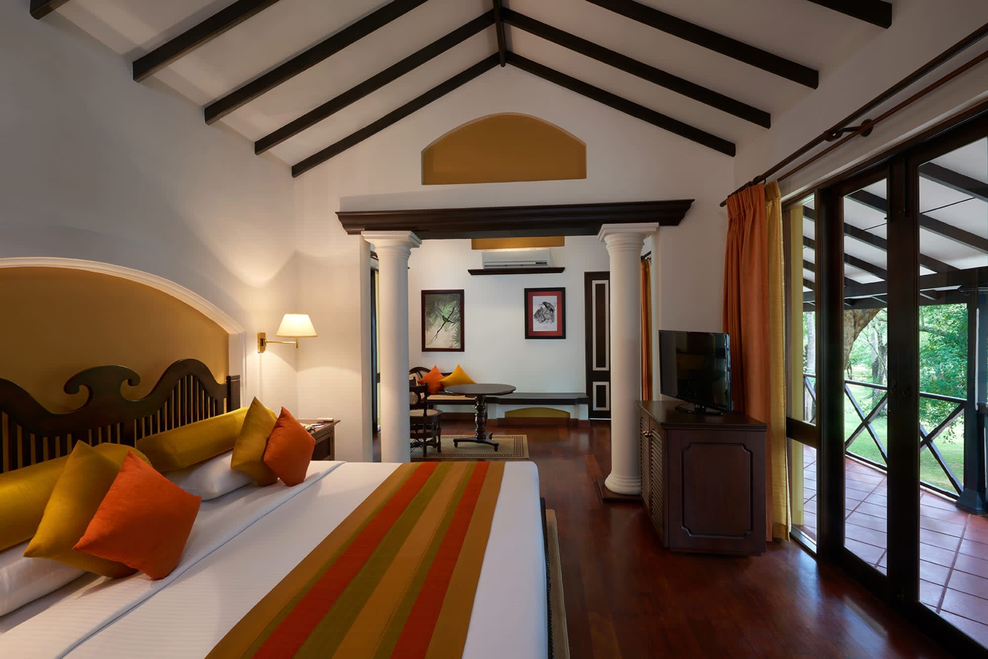 Cinnamon Lodge Habarana in Sigiriya: Cinnamon Lodge Habarana Deluxe Zimmer