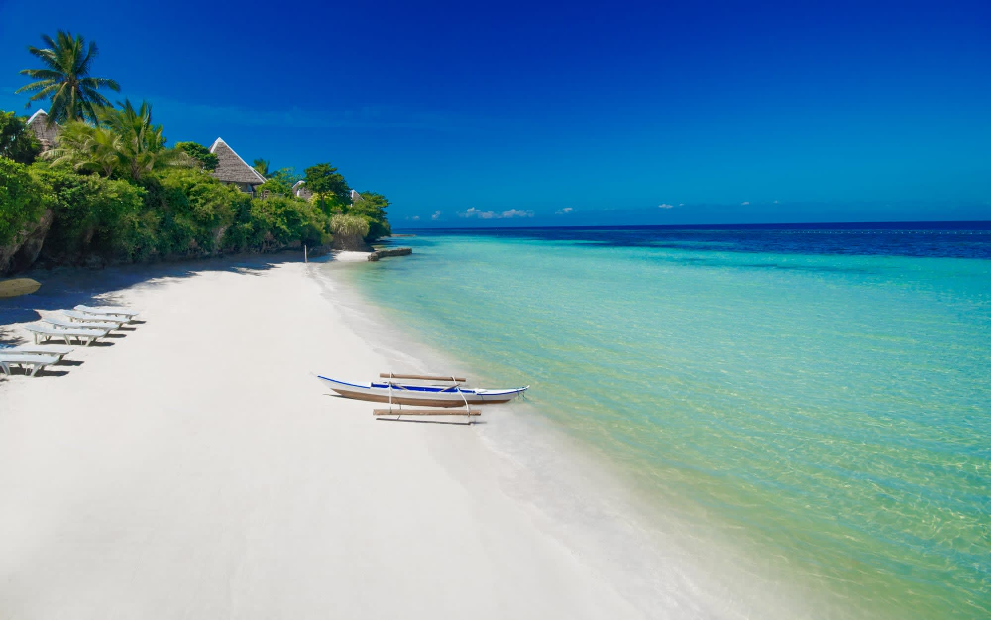 Mithi Resort & Spa in Bohol:  Mithi Resort Strand
