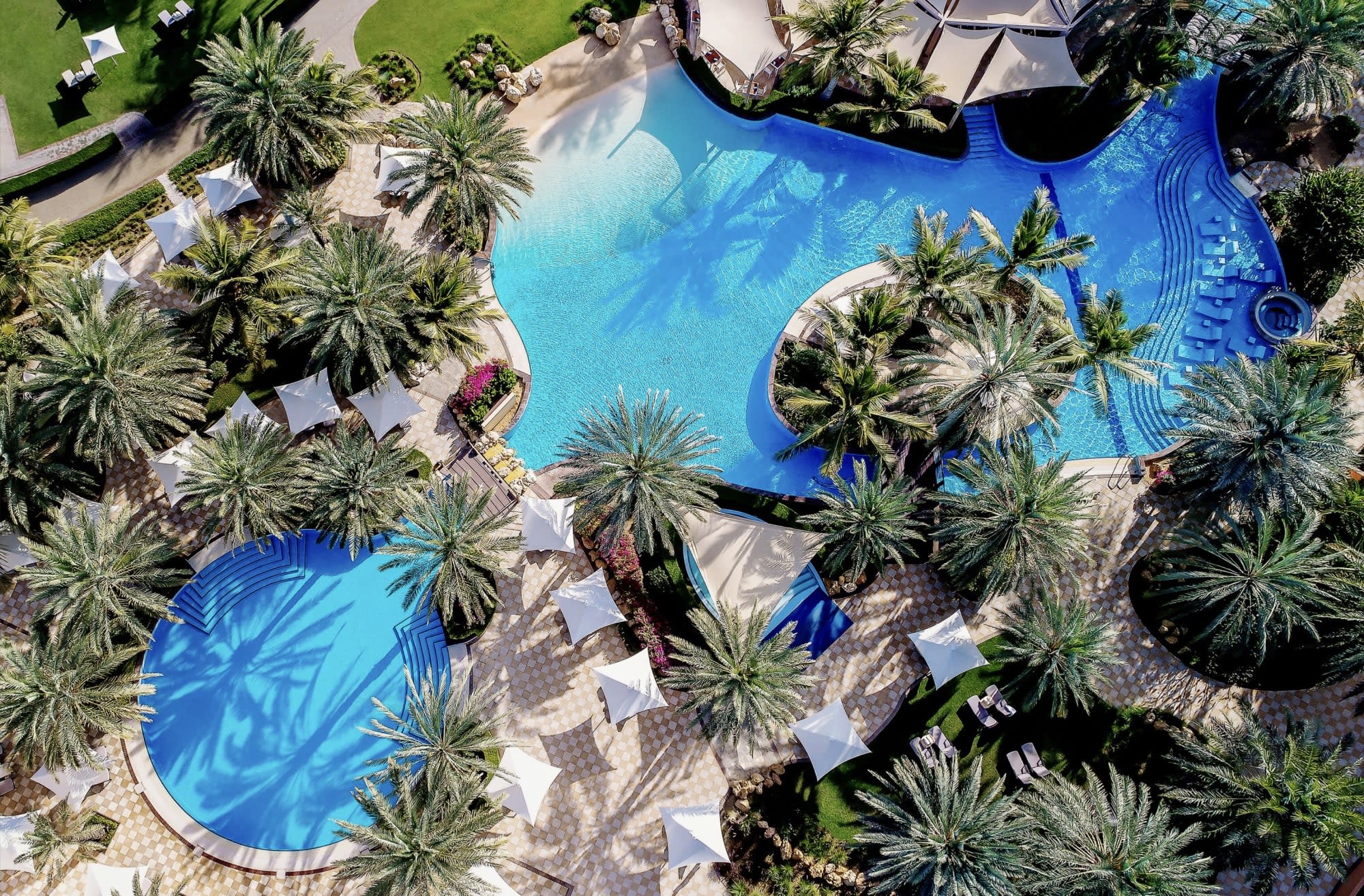 Hilton Muscat Al Bandar:  Hilton Muscat Al Bandar Pool