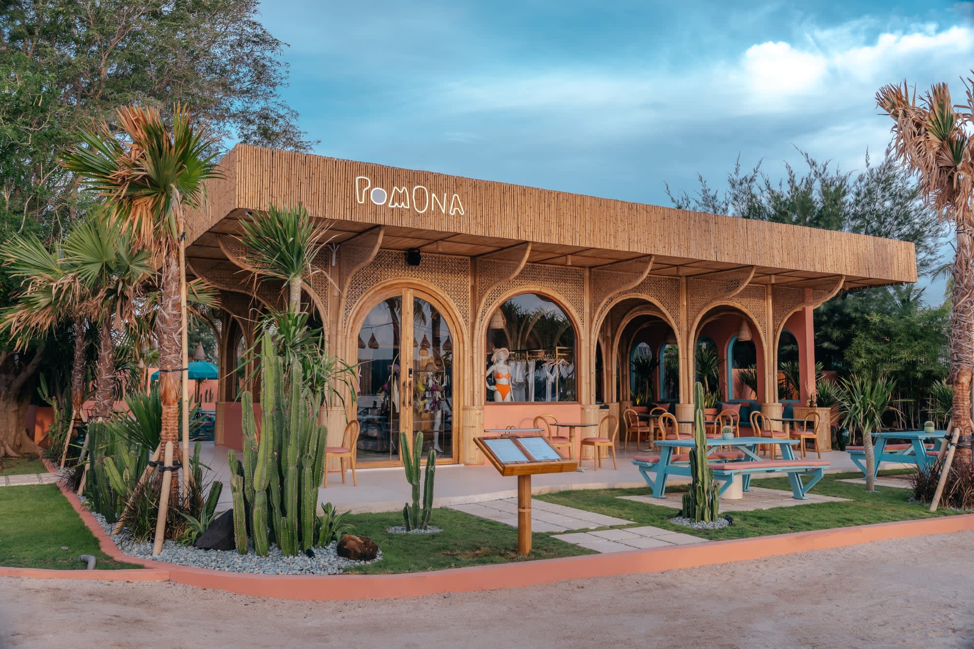BASK Gili Meno:  Restaurant