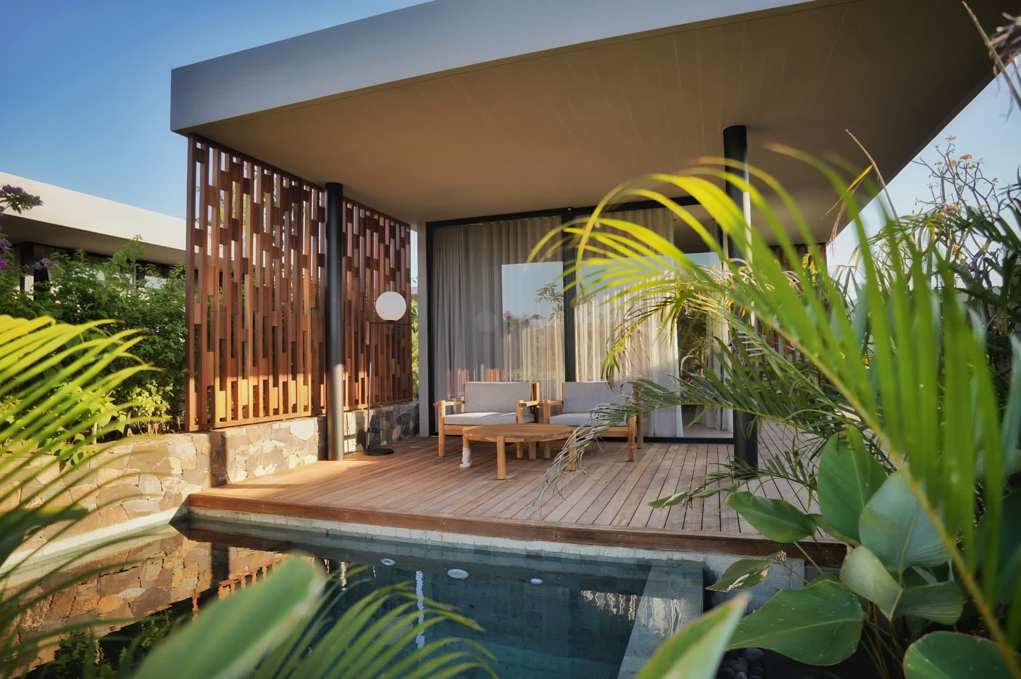 BASK Gili Meno:  Plunge Pool Studio