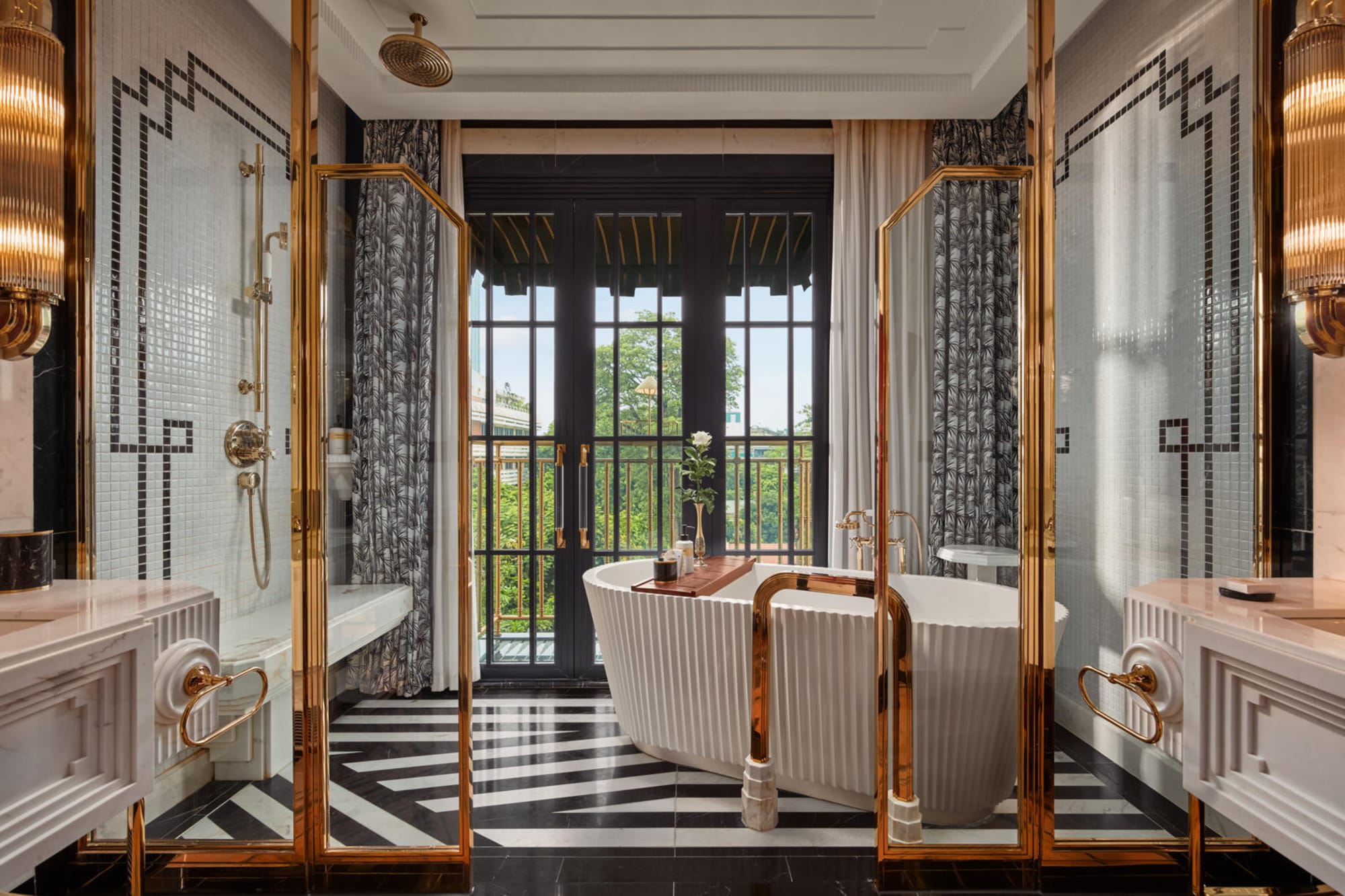 Capella Hanoi: Junior Suite