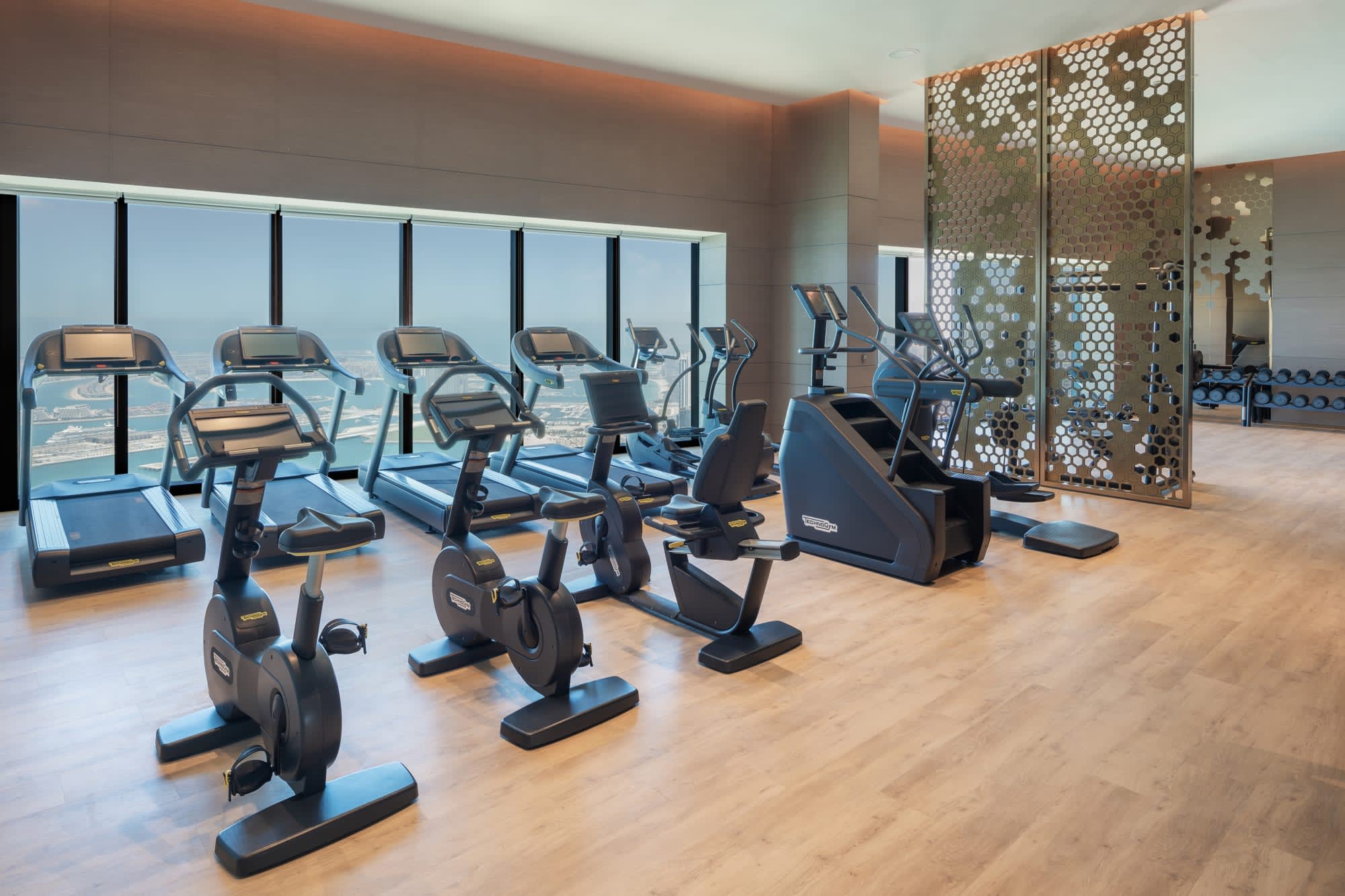 Address Beach Resort in Dubai: Address Beach Resort Gym