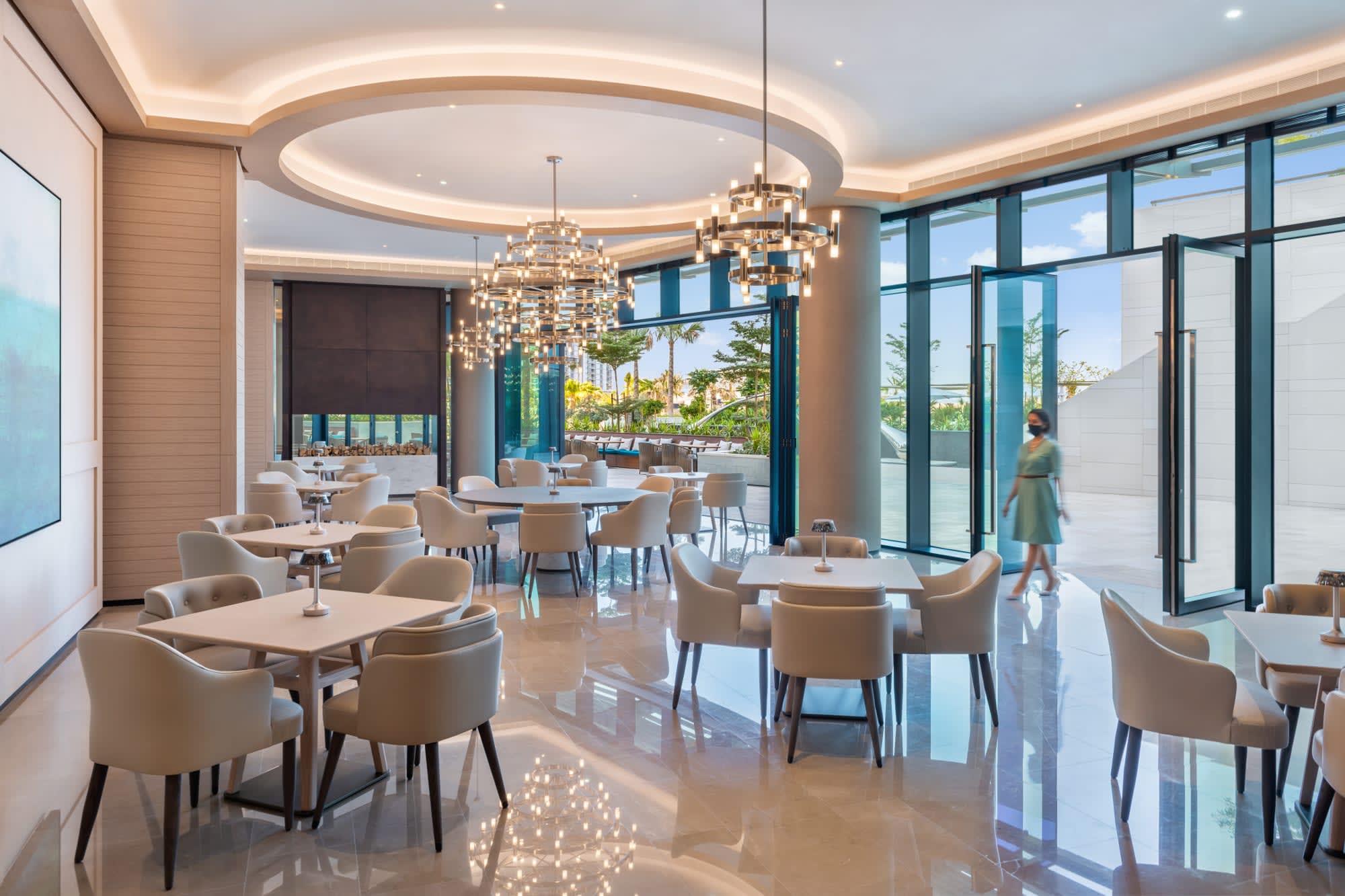 Address Beach Resort in Dubai: Address Beach Resort The restaurant