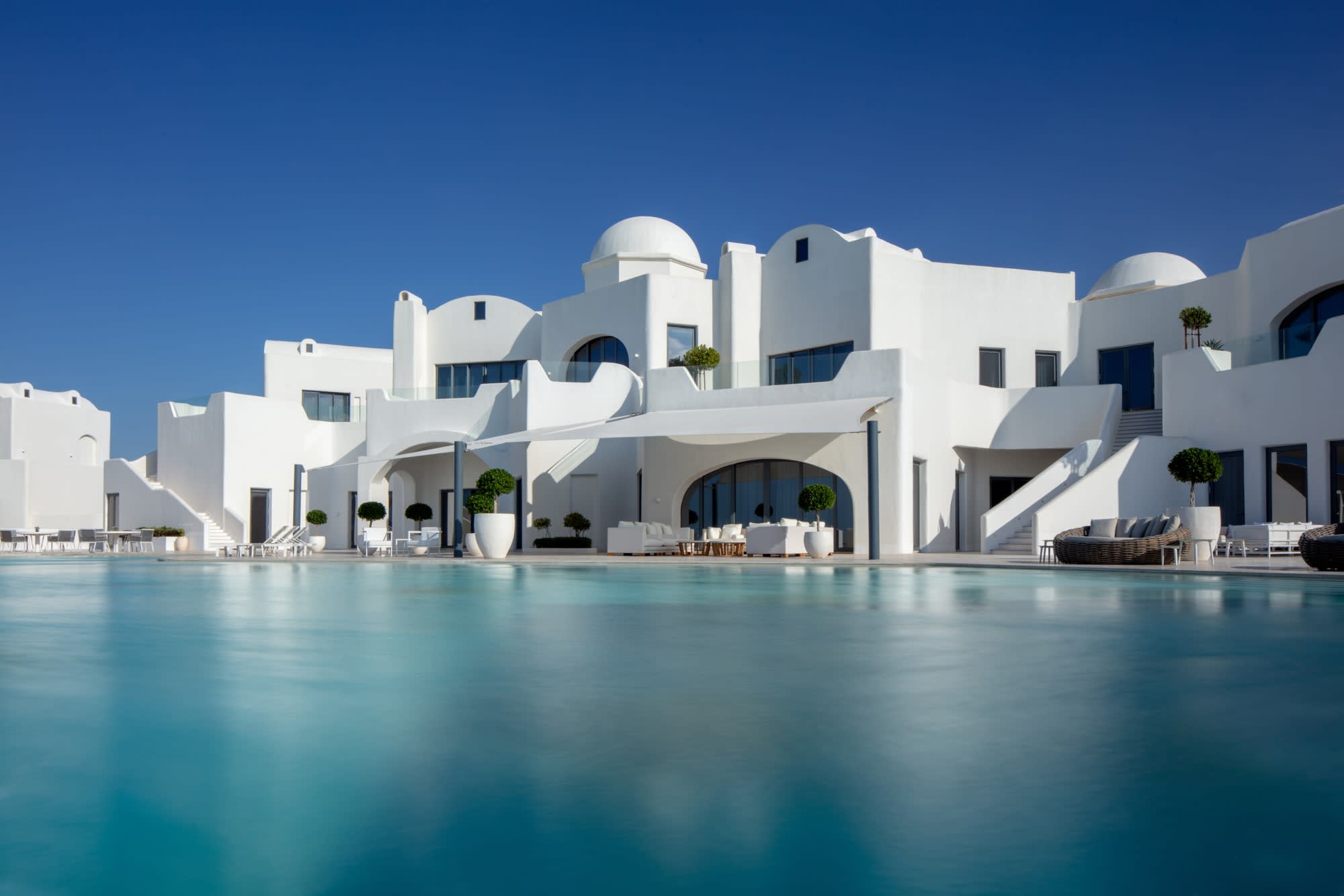 Anantara Retreat Santorini Abu Dhabi: Anantara Retreat Santorini