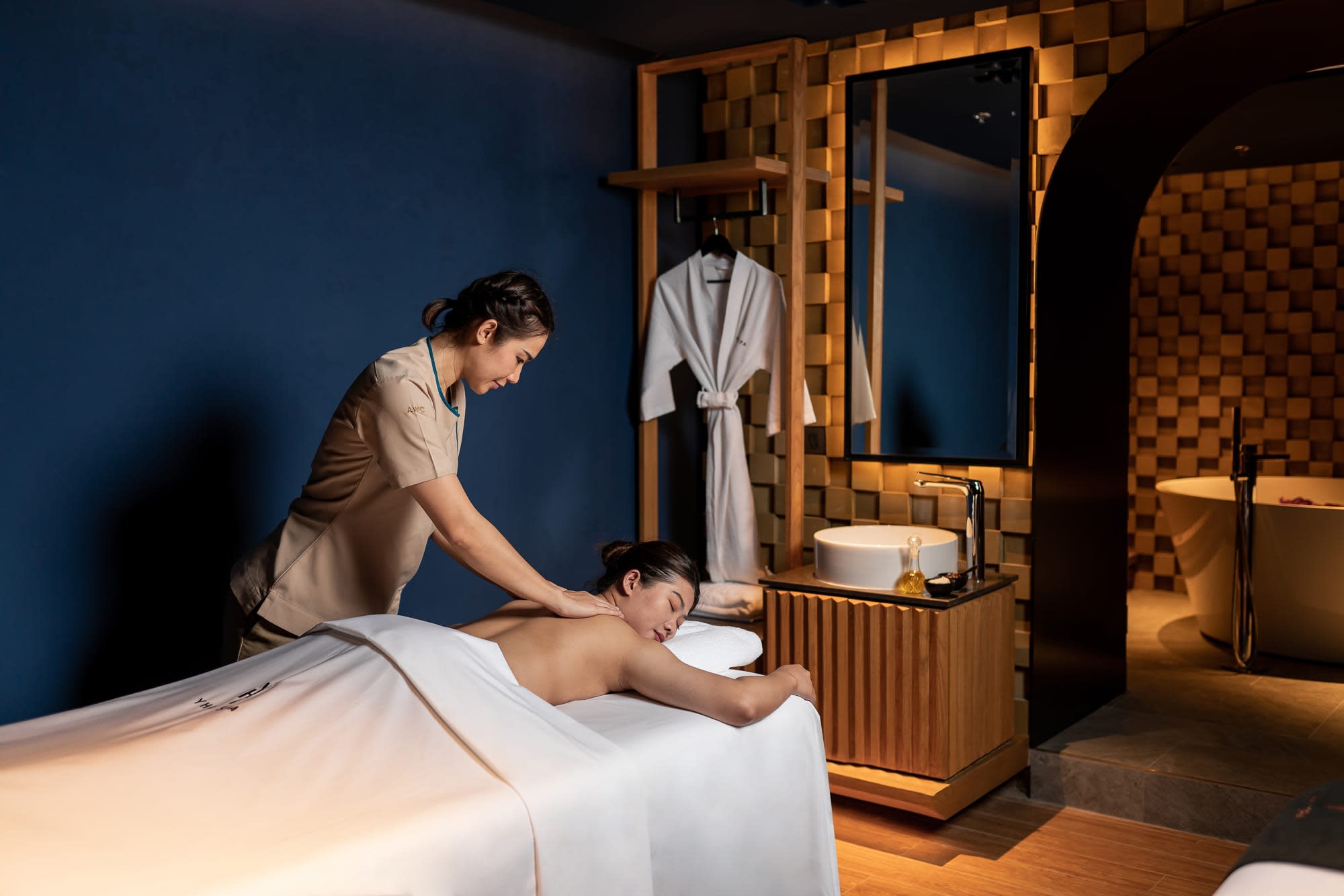 Melia Chiang Mai: Yhi Spa Treatment Room