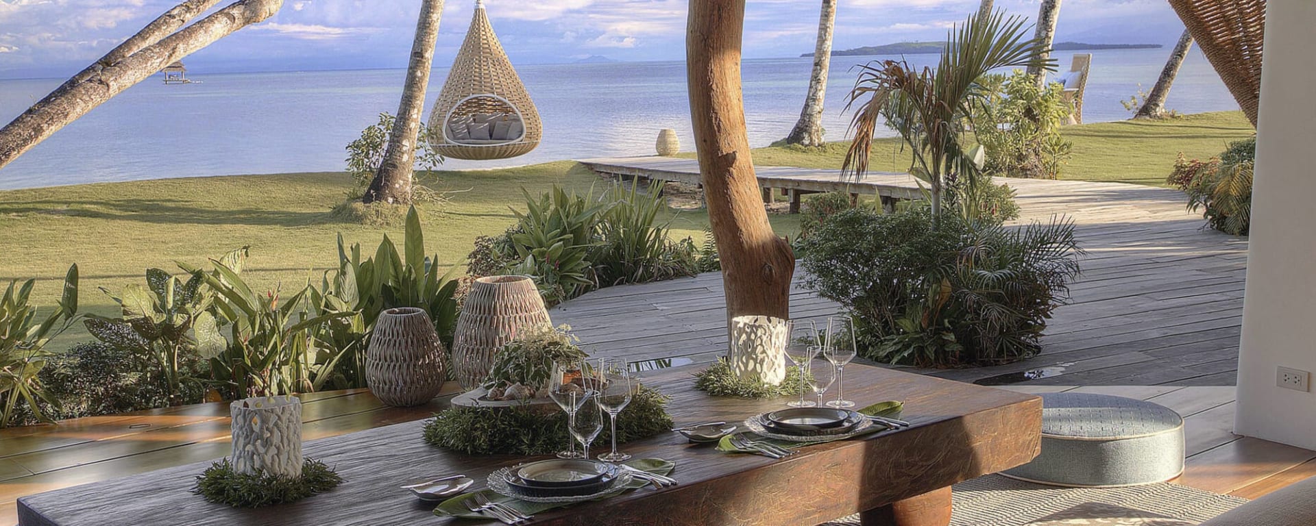 Nay Palad Hideaway in Siargao: Nay Palad Hideaway Low Sea Lounge