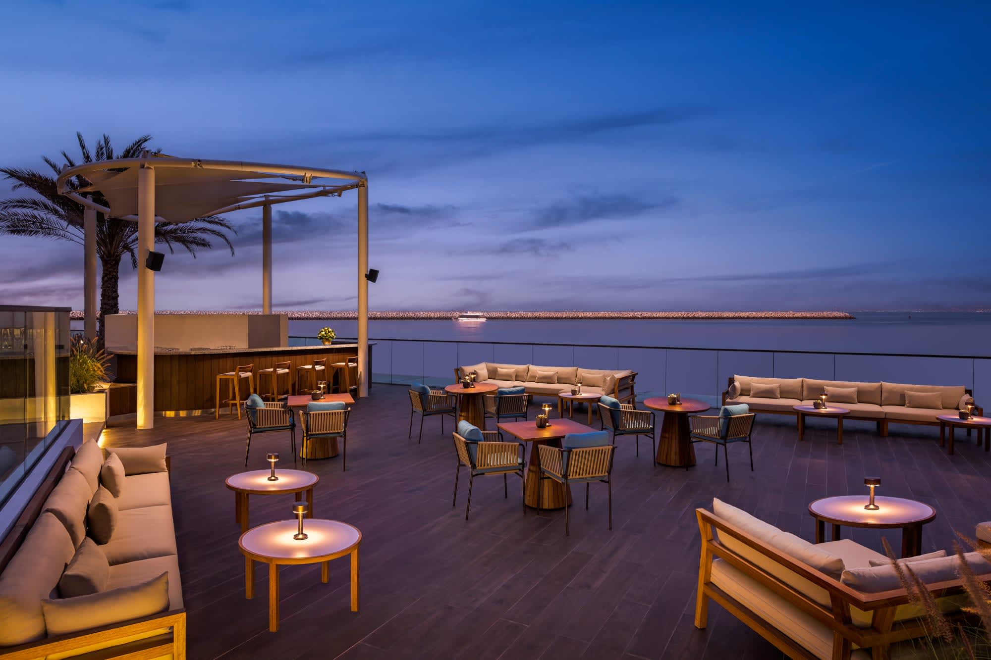 voco Muscat Al Mouj:  Kahwa House