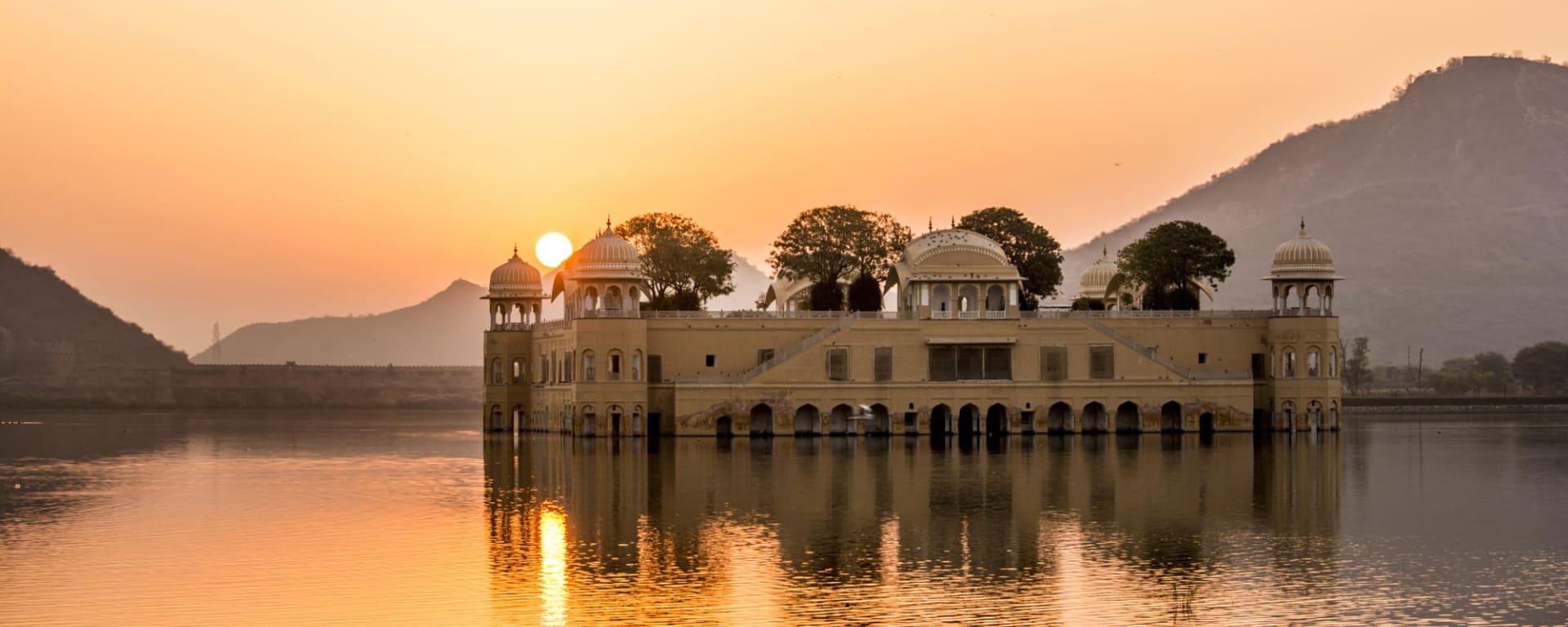Goldenes Dreieck ab Delhi: Indien Jaipur Jal Mahal