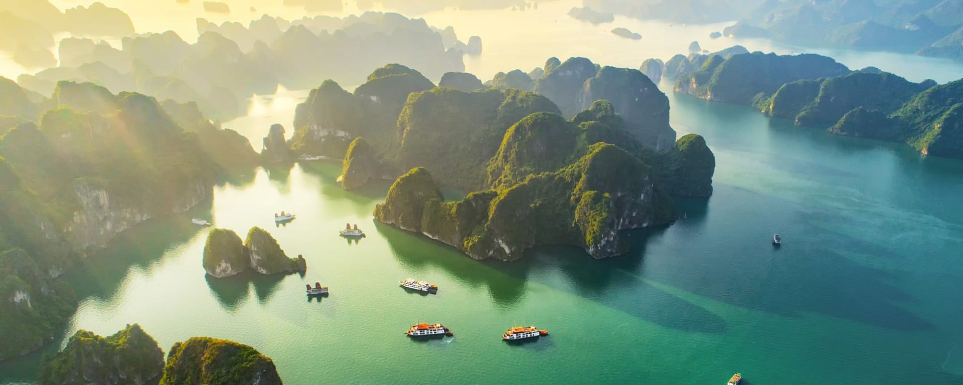 Tageskreuzfahrt Halong Bucht, Gruppe,EN,Ganztägig in Hanoi: Vietnam Halong Bucht