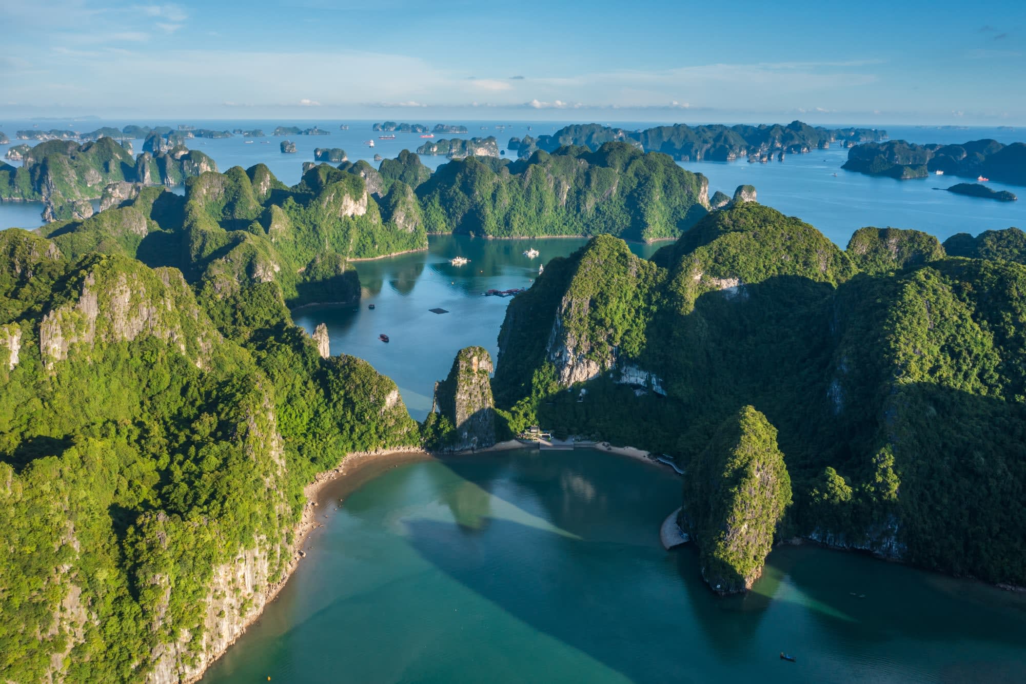 Impressionen Nord-Vietnams ab Hanoi: Vietnam Halong Bucht