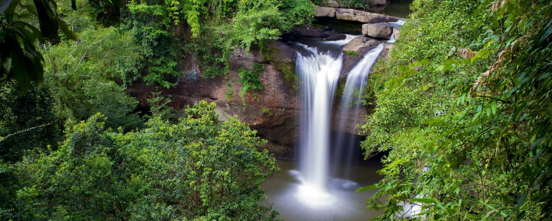 Natur & Kultur rund um Bangkok: Thailand Khao Yai Nationalpark Wasserfall