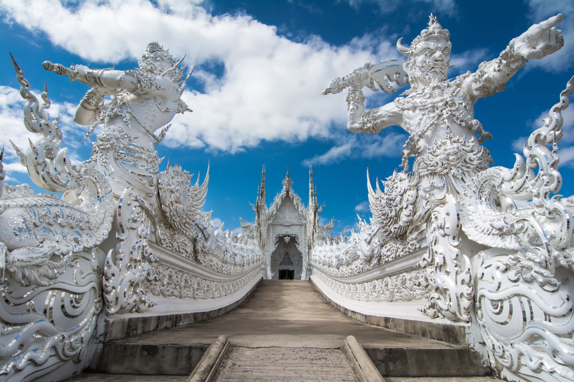 Höhepunkte Thailands - Faszination Siam ab Bangkok: Thailand Chiang Rai Wat Rong Khun
