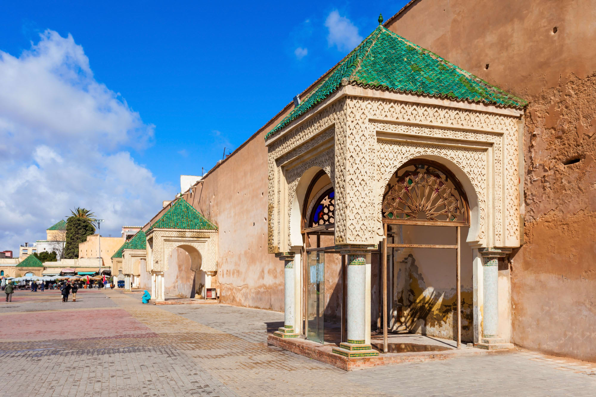 Klassisches Marokko: Die Königsstädte ab Marrakesch: Marokko Meknes El Hedim Square 