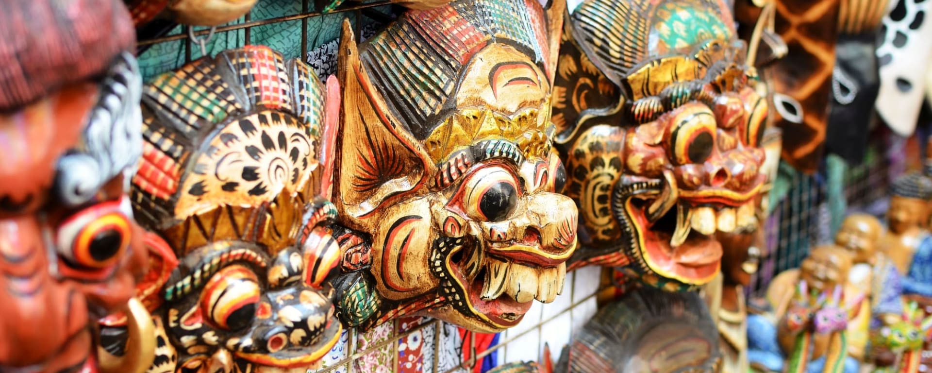 Klassisches Bali ab Süd-Bali: Indonesien Bali Ubud Masken