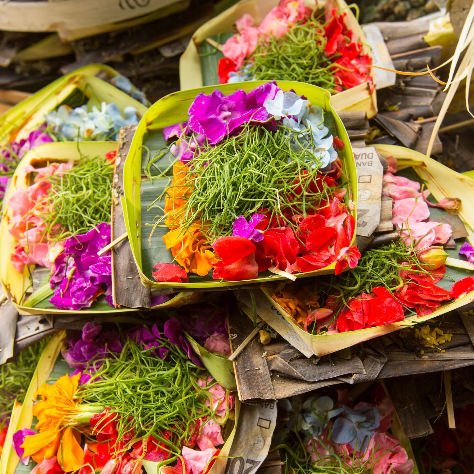 Klassisches Bali ab Süd-Bali: Indonesien Bali Opferschalen