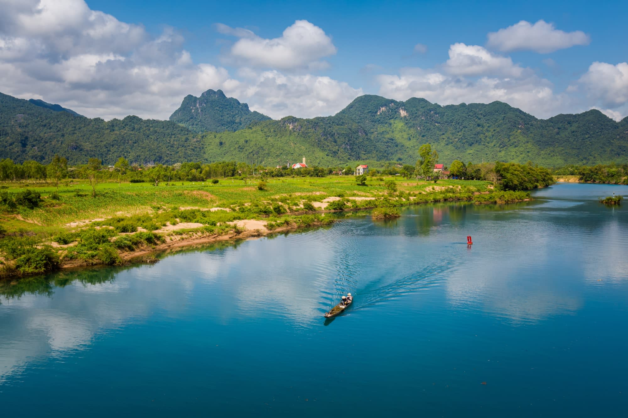 Phong Nha Ke Bang Nationalpark, ab Hanoi bis Hue: Vietnam Phong Nha Ke Bang Nationalpark
