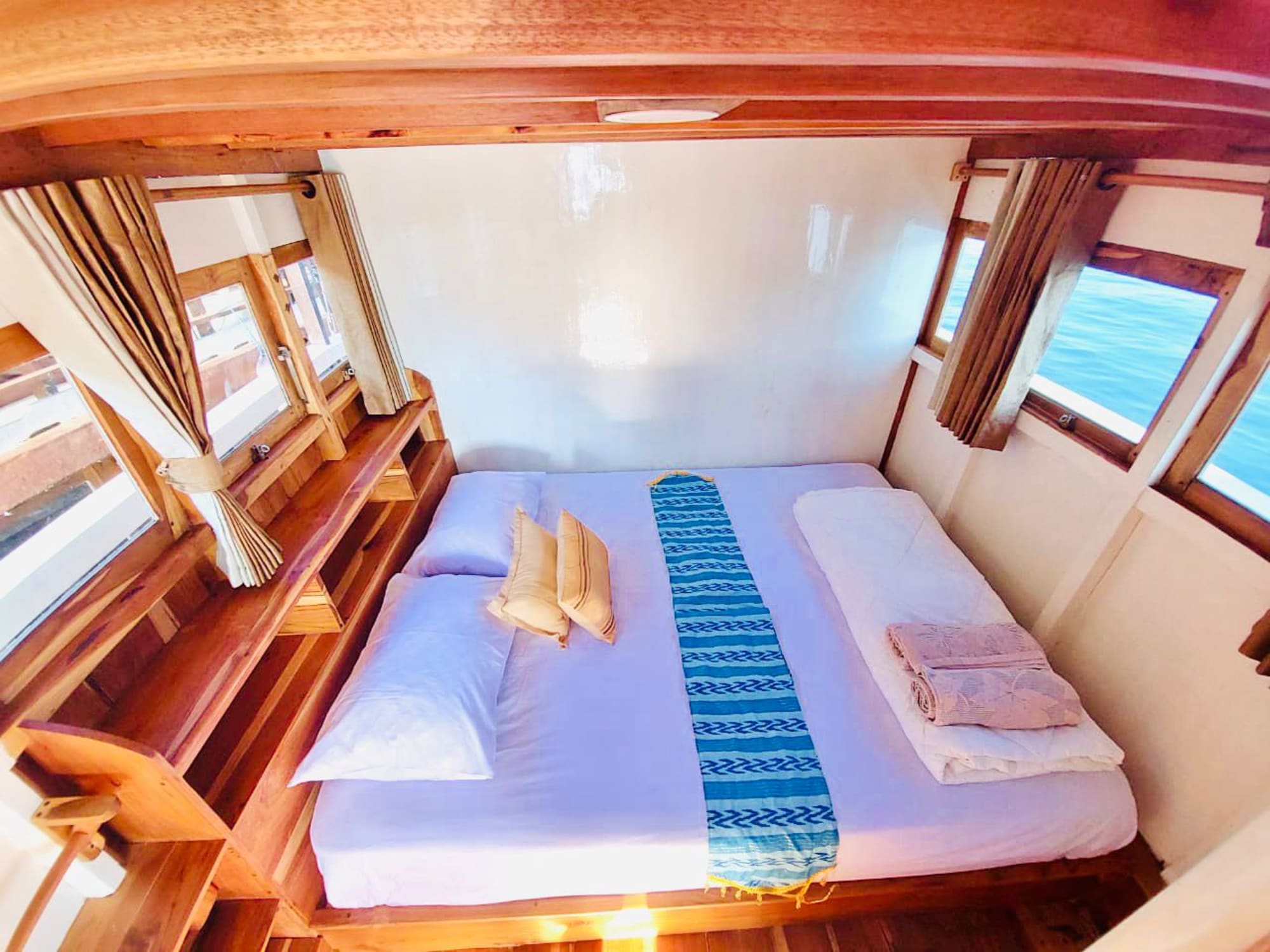 Abenteuer Komodo ab Labuan Bajo: Indonesien MV Latanza
