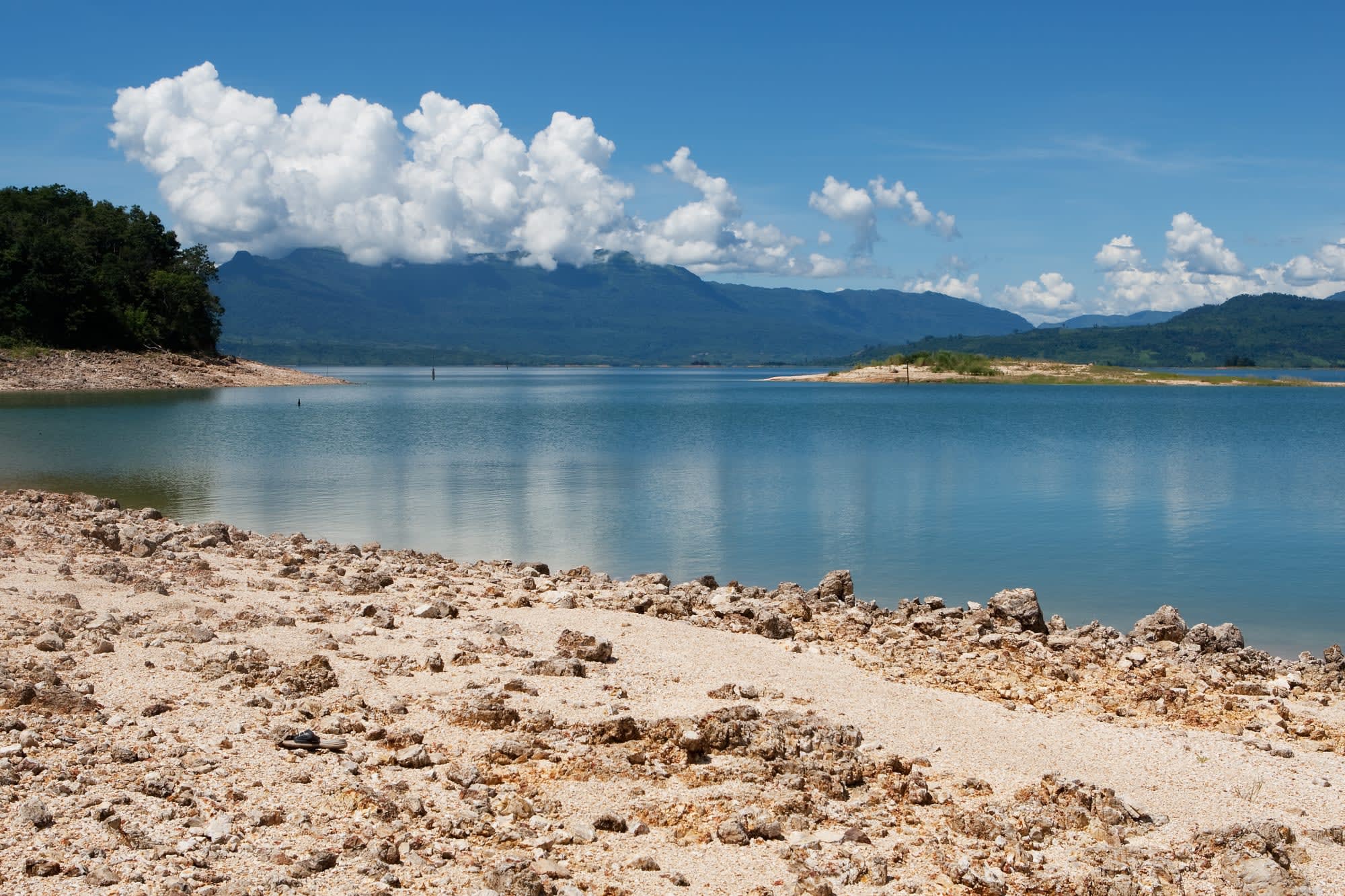 Klassisches Laos ab Luang Prabang: Laos Nam Ngum See