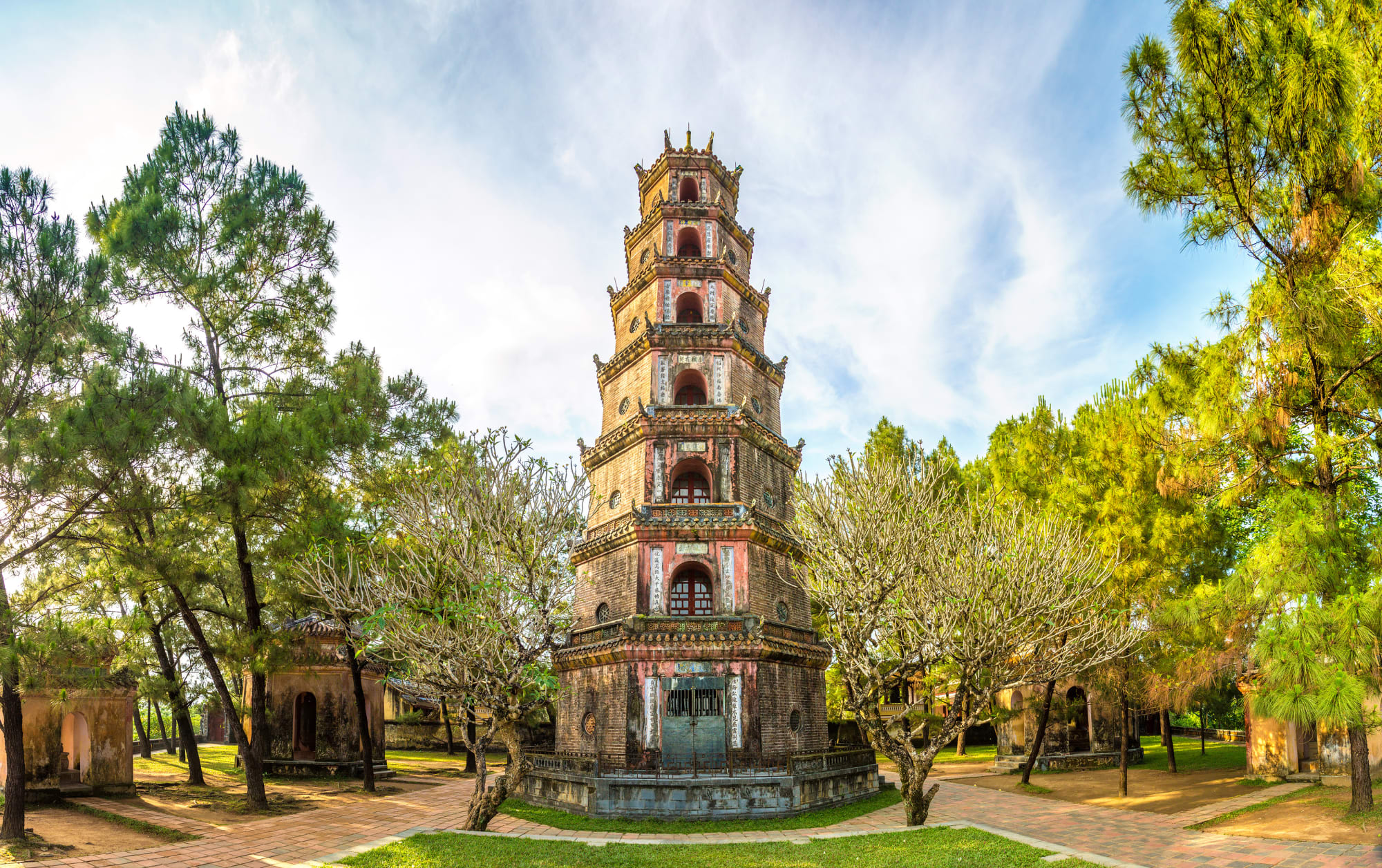 Unterwegs in Zentral-Vietnam, HUI-DAD ab Hue: Vietnam Hue Thien Mu Pagode